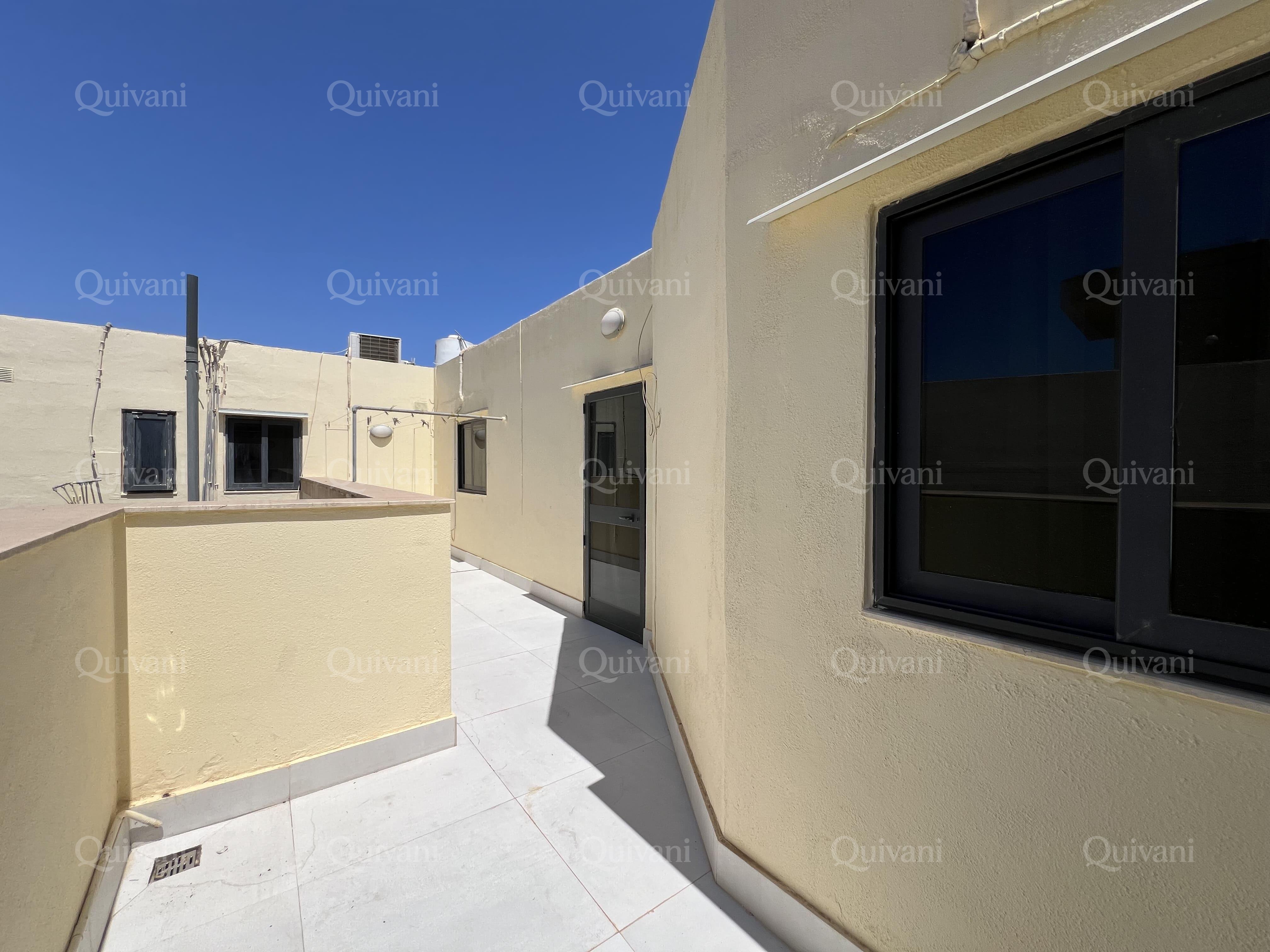 Xghajra, Furnished Penthouse