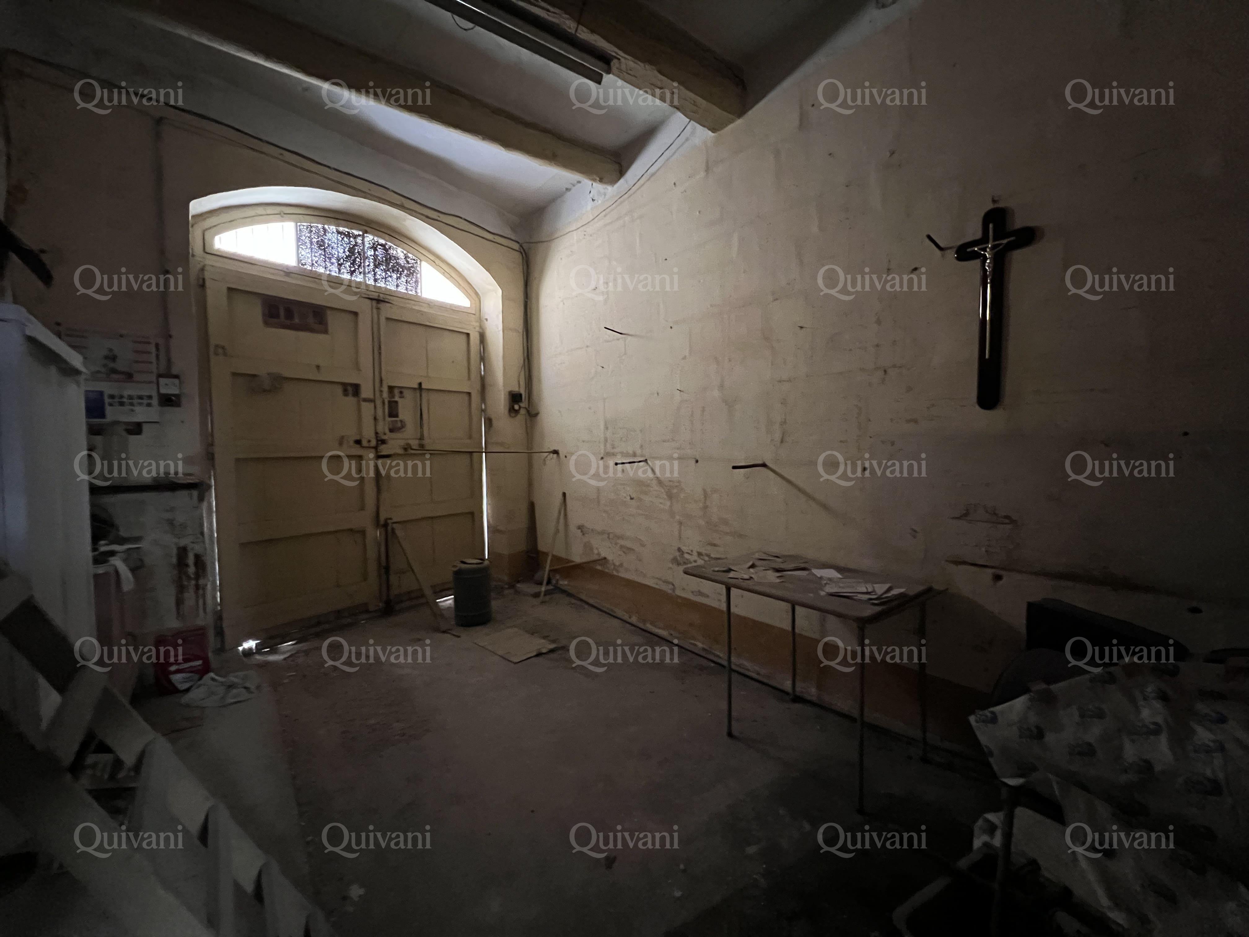 Qormi, Unconverted House of Character