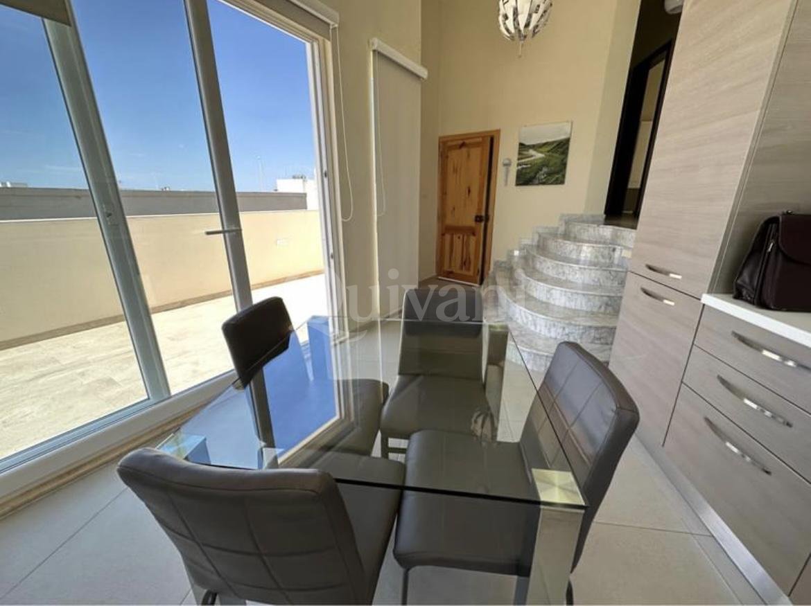 Hamrun, Furnished Penthouse