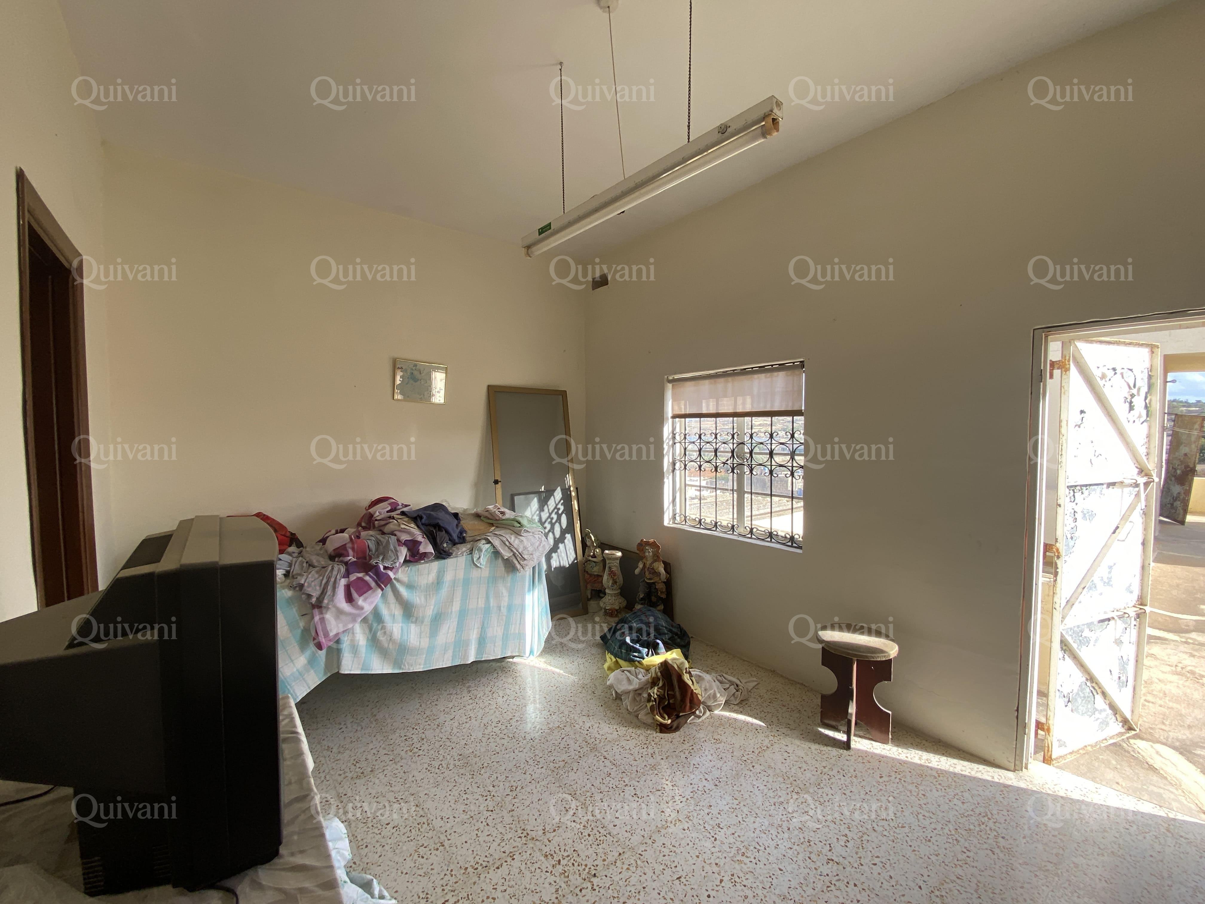 Marsascala, Unconverted Townhouse