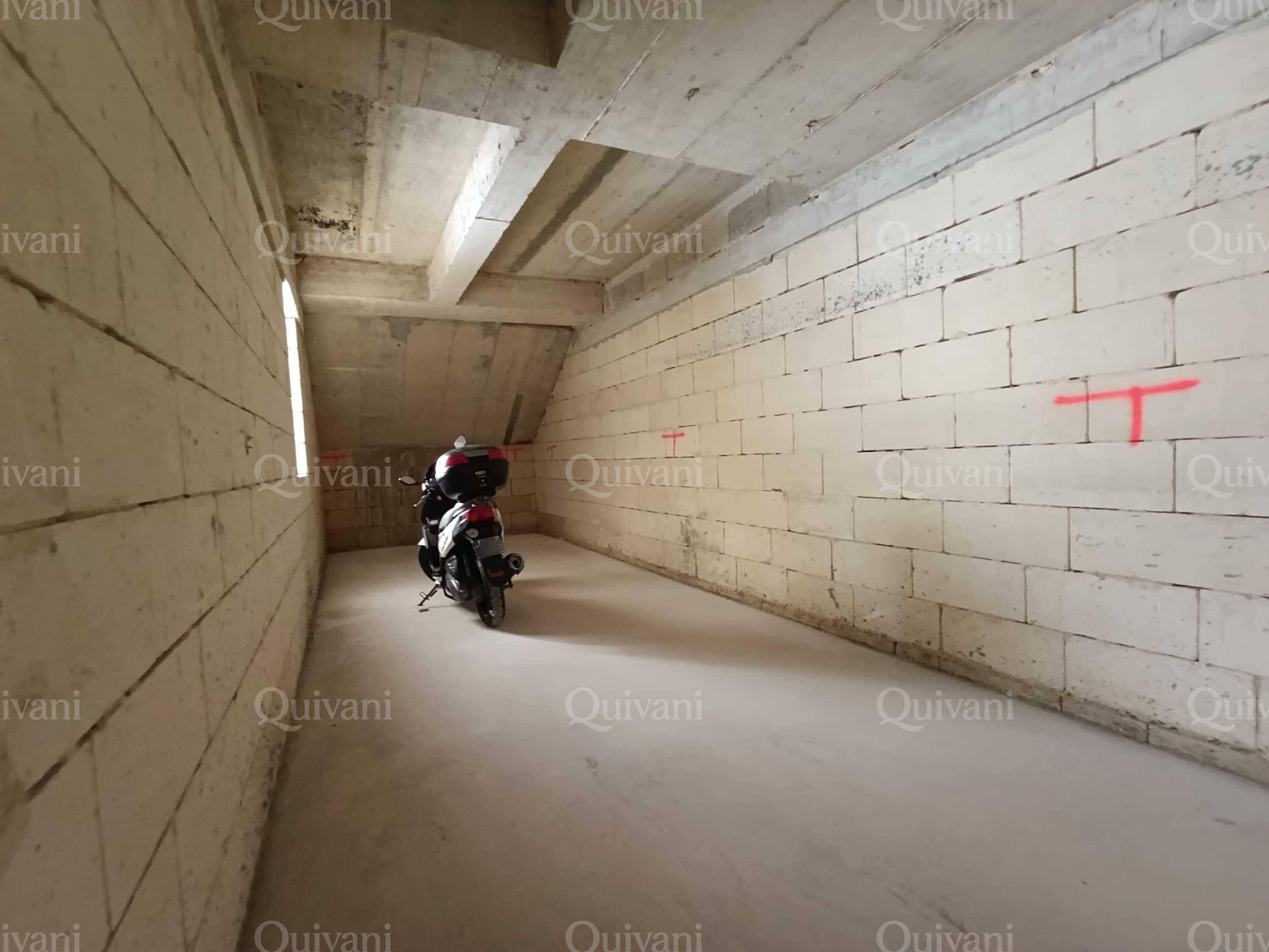 Fgura, Finished Garage