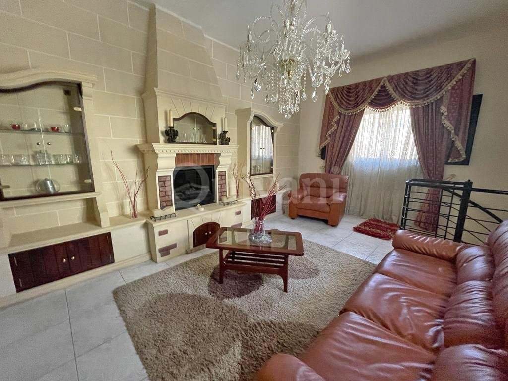Gharghur, Furnished Maisonette
