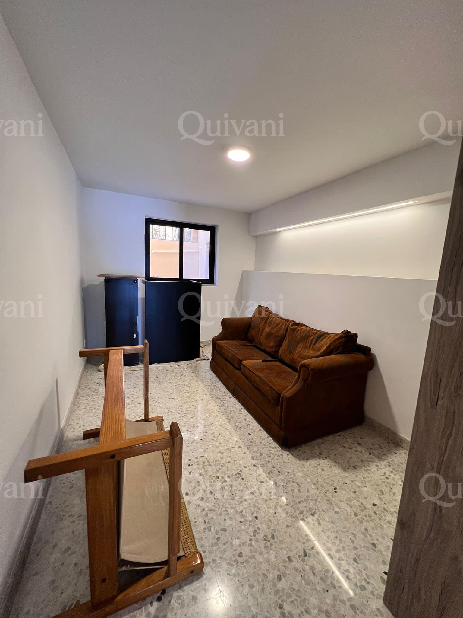 Pembroke, Furnished Maisonette