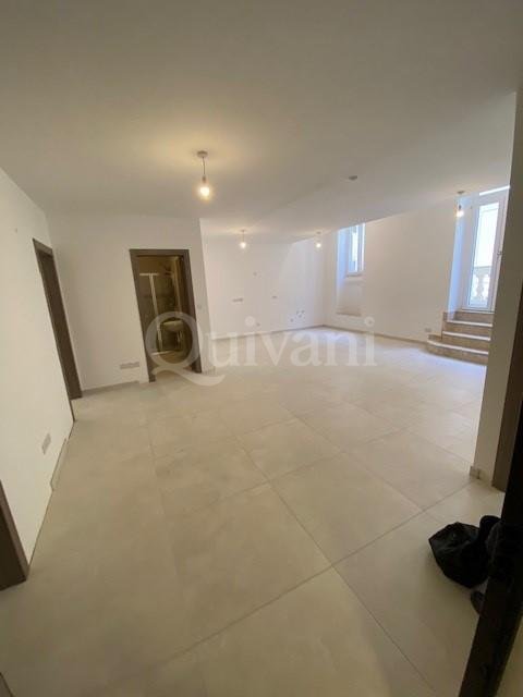 Sliema, Finished General Shop