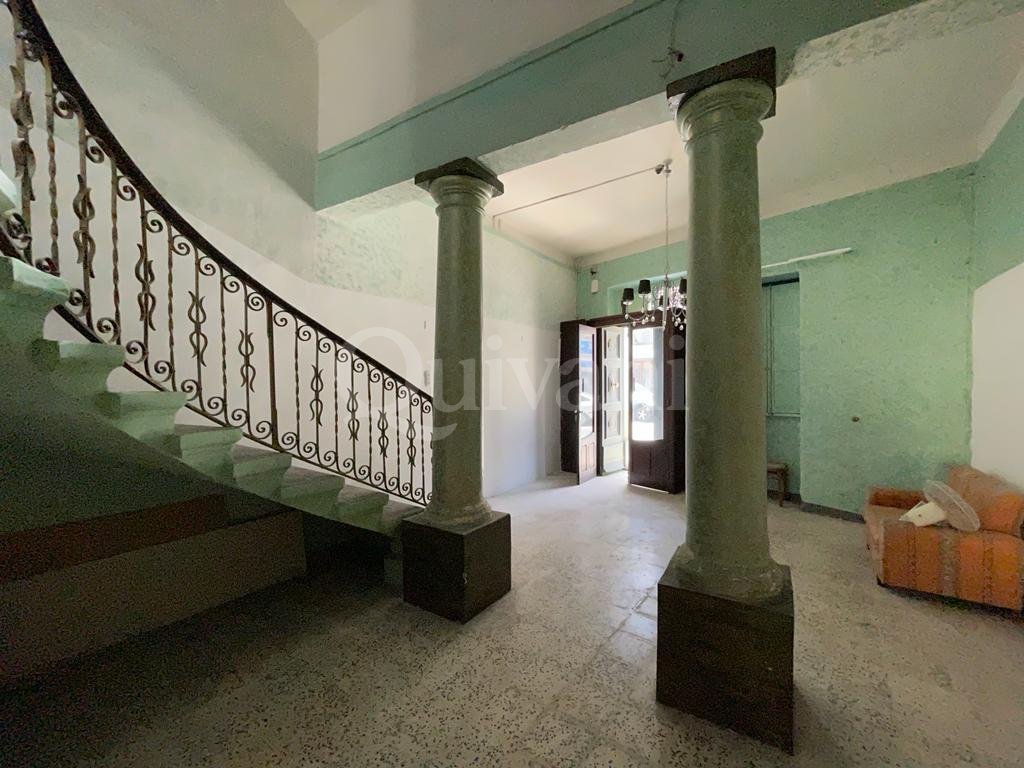 Hamrun, Furnished Townhouse