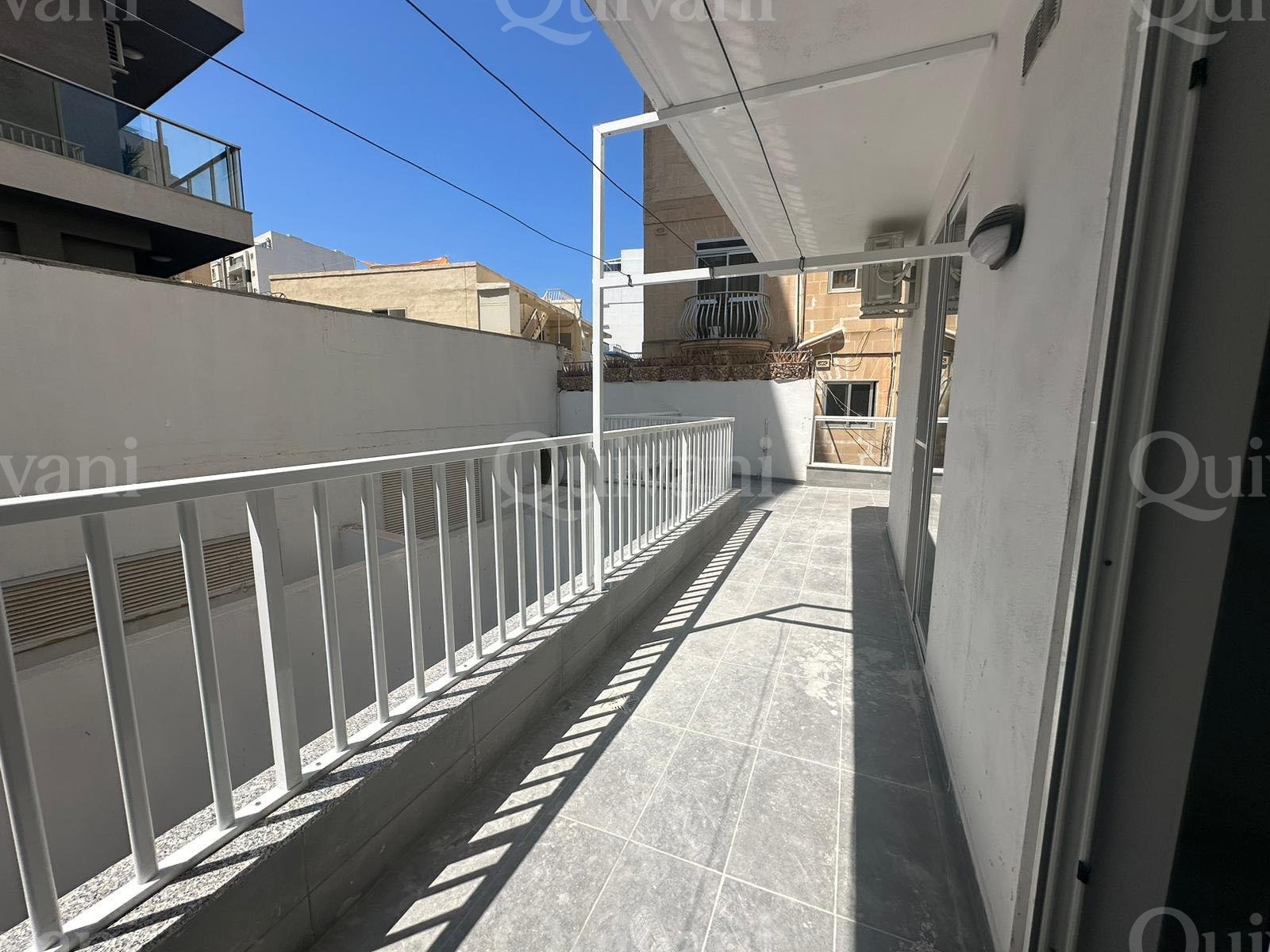 Qawra, Furnished Apartment
