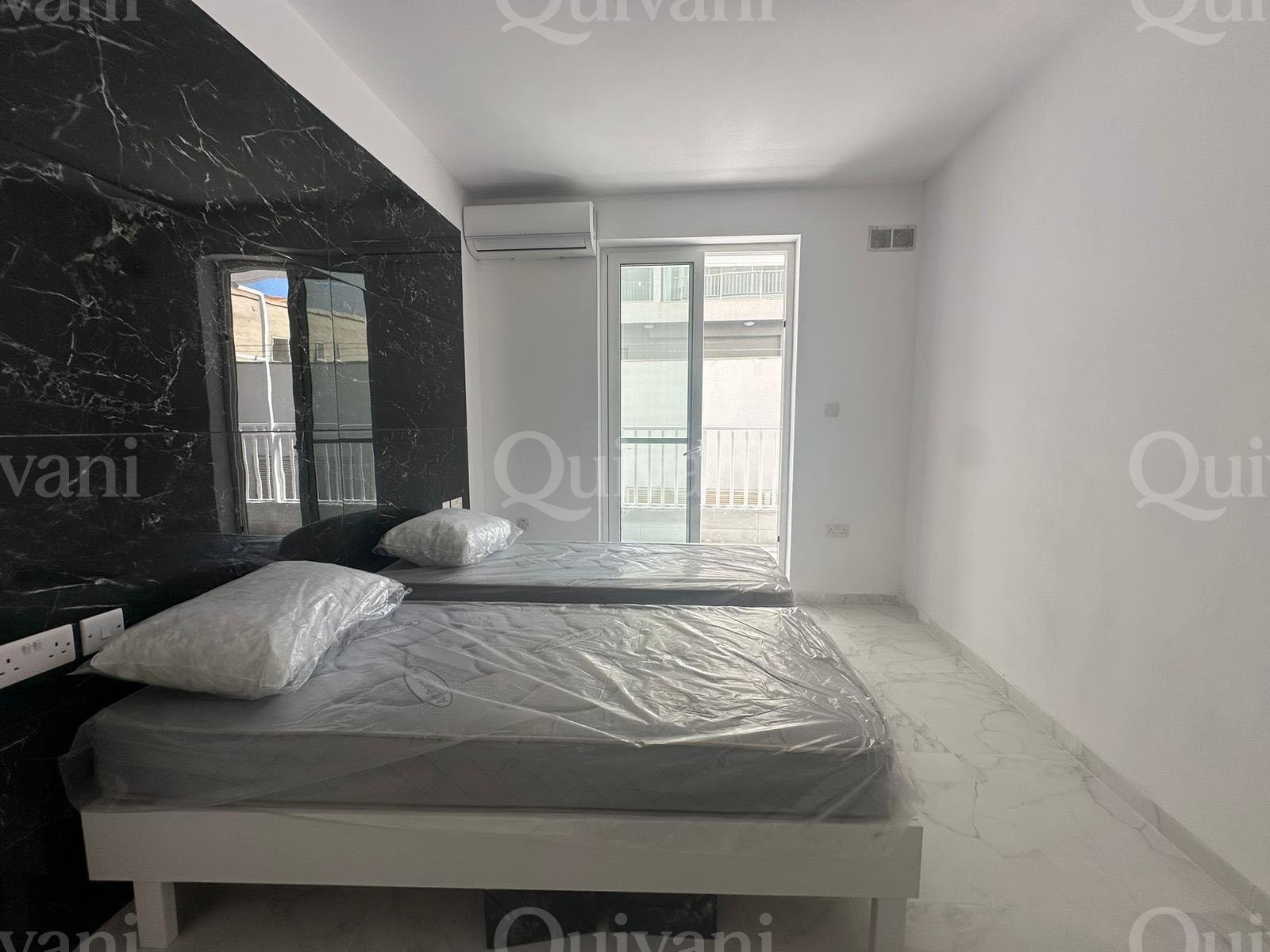 Qawra, Furnished Apartment