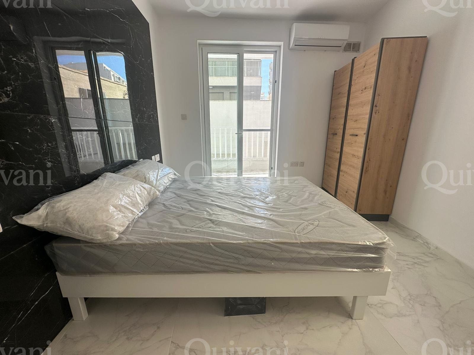 Qawra, Furnished Apartment
