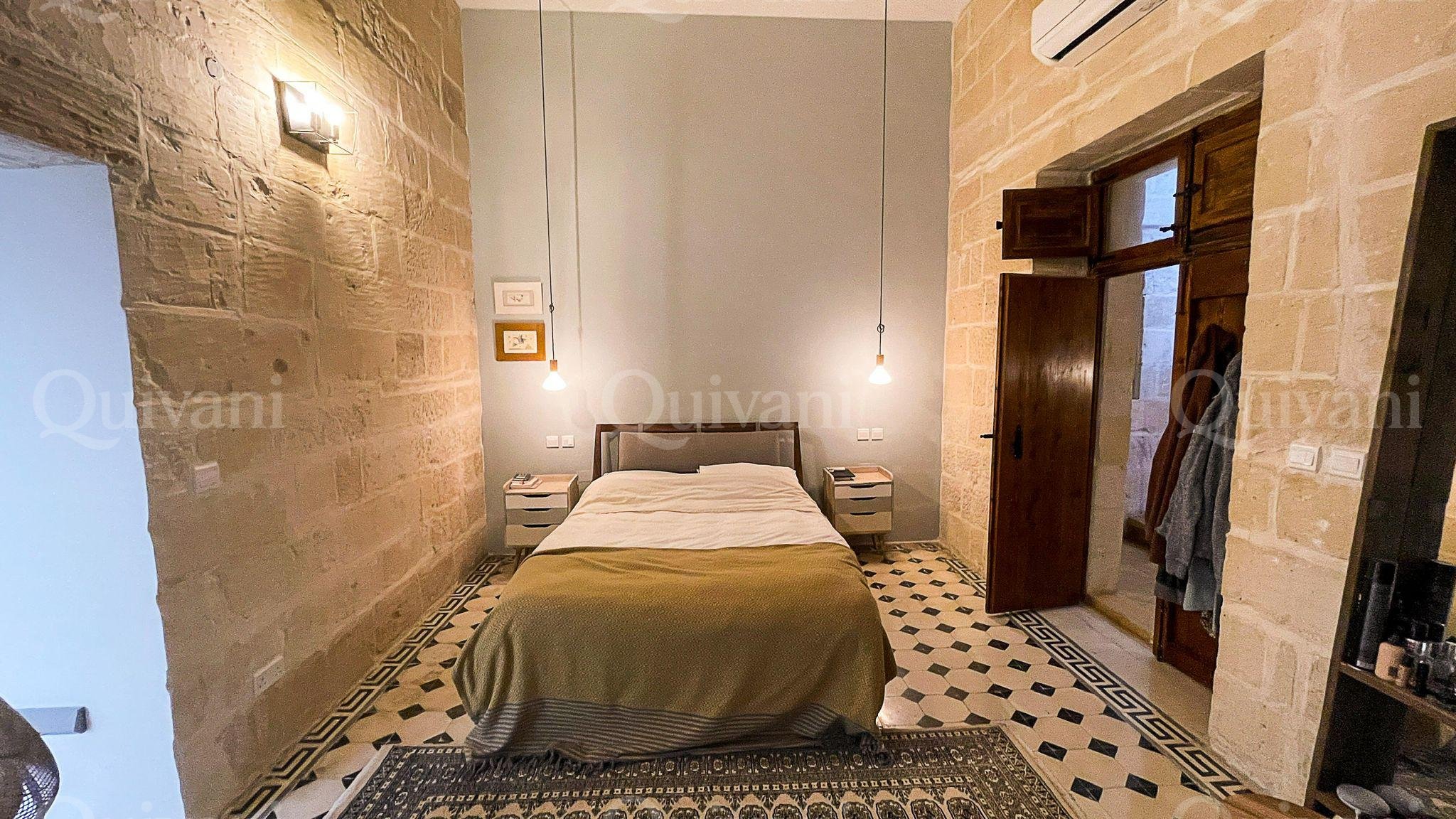 Siggiewi, Furnished House of Character