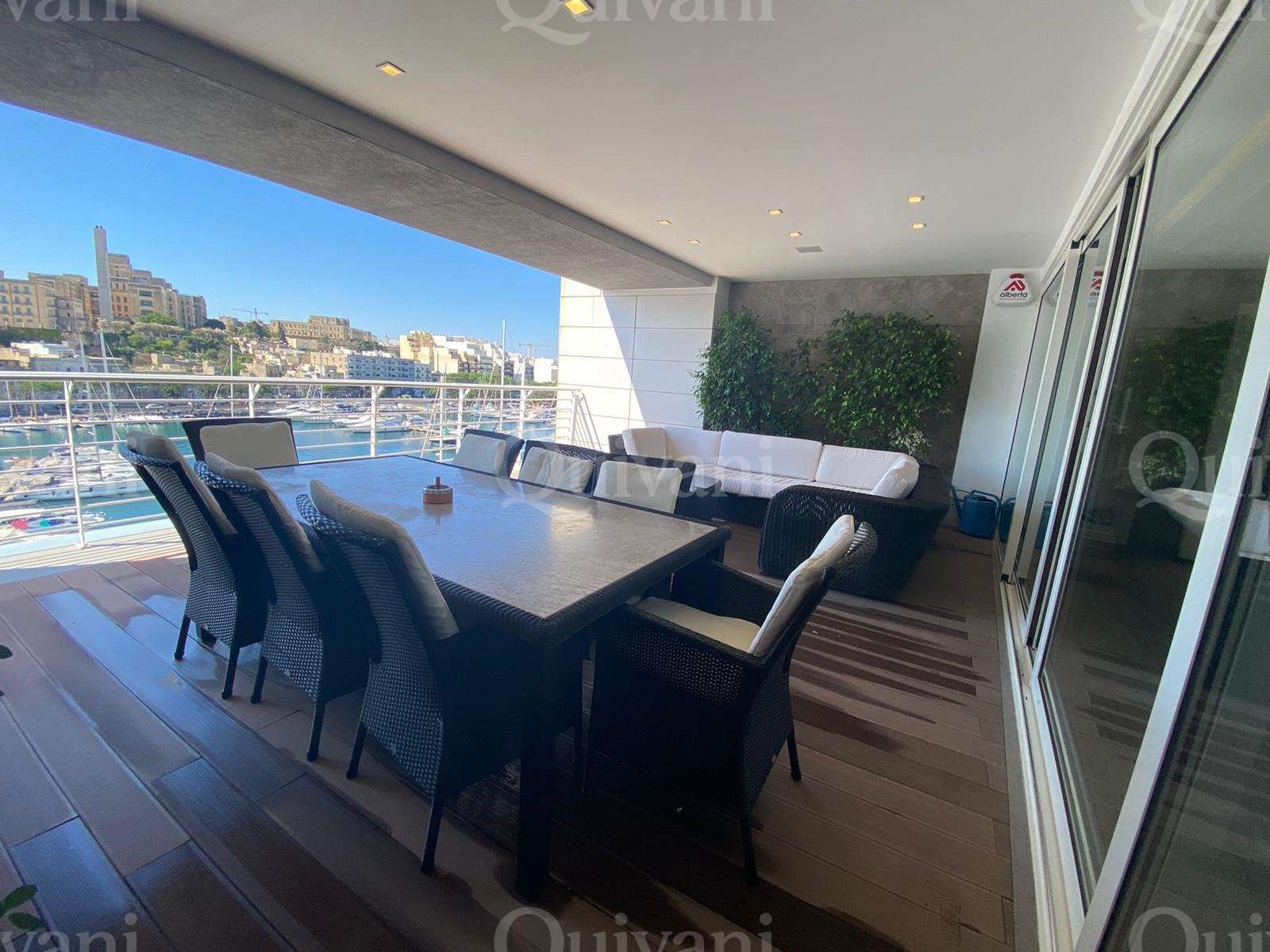 Ta'' Xbiex, Furnished Apartment