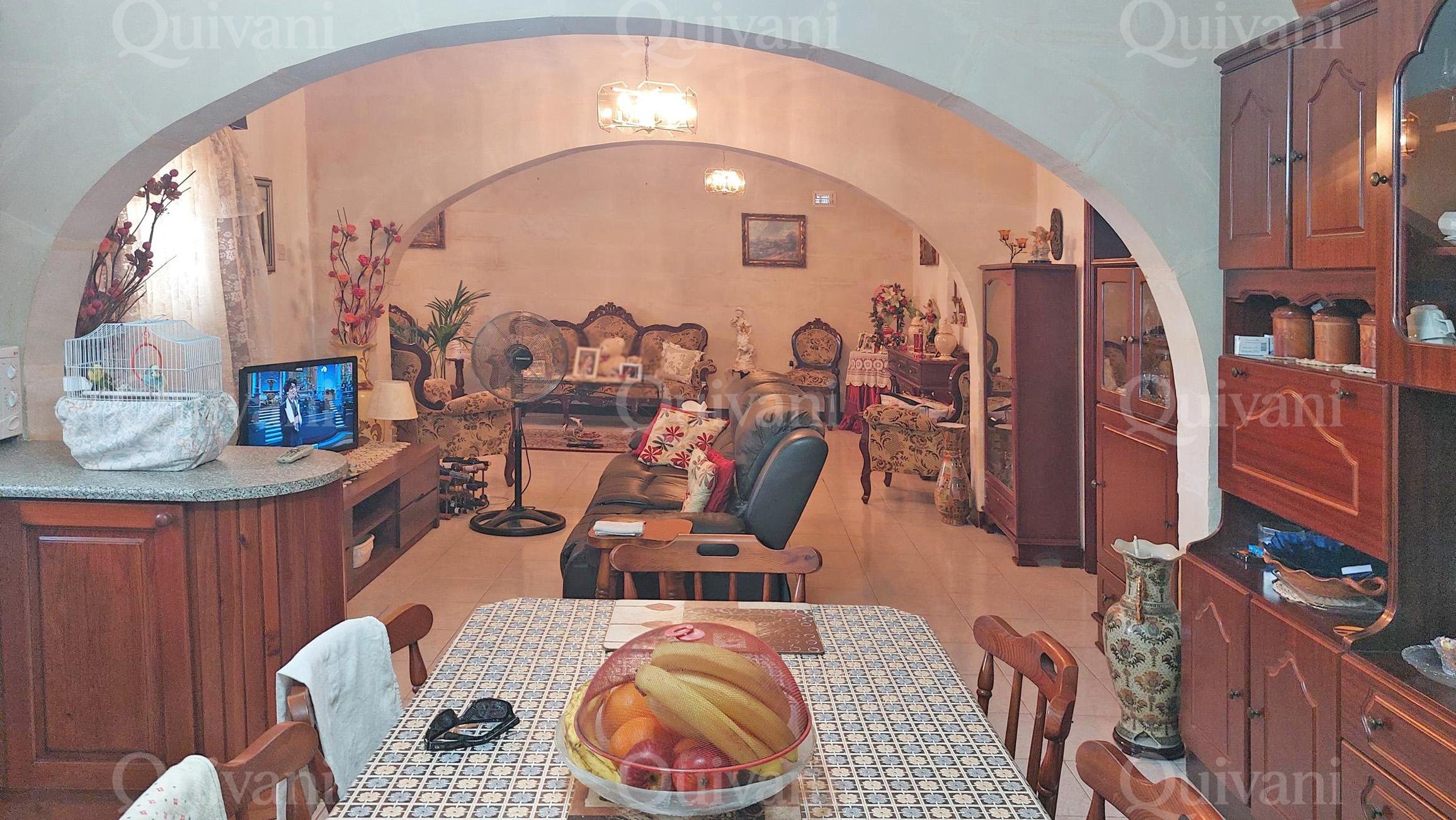 Zebbug, Furnished Farmhouse