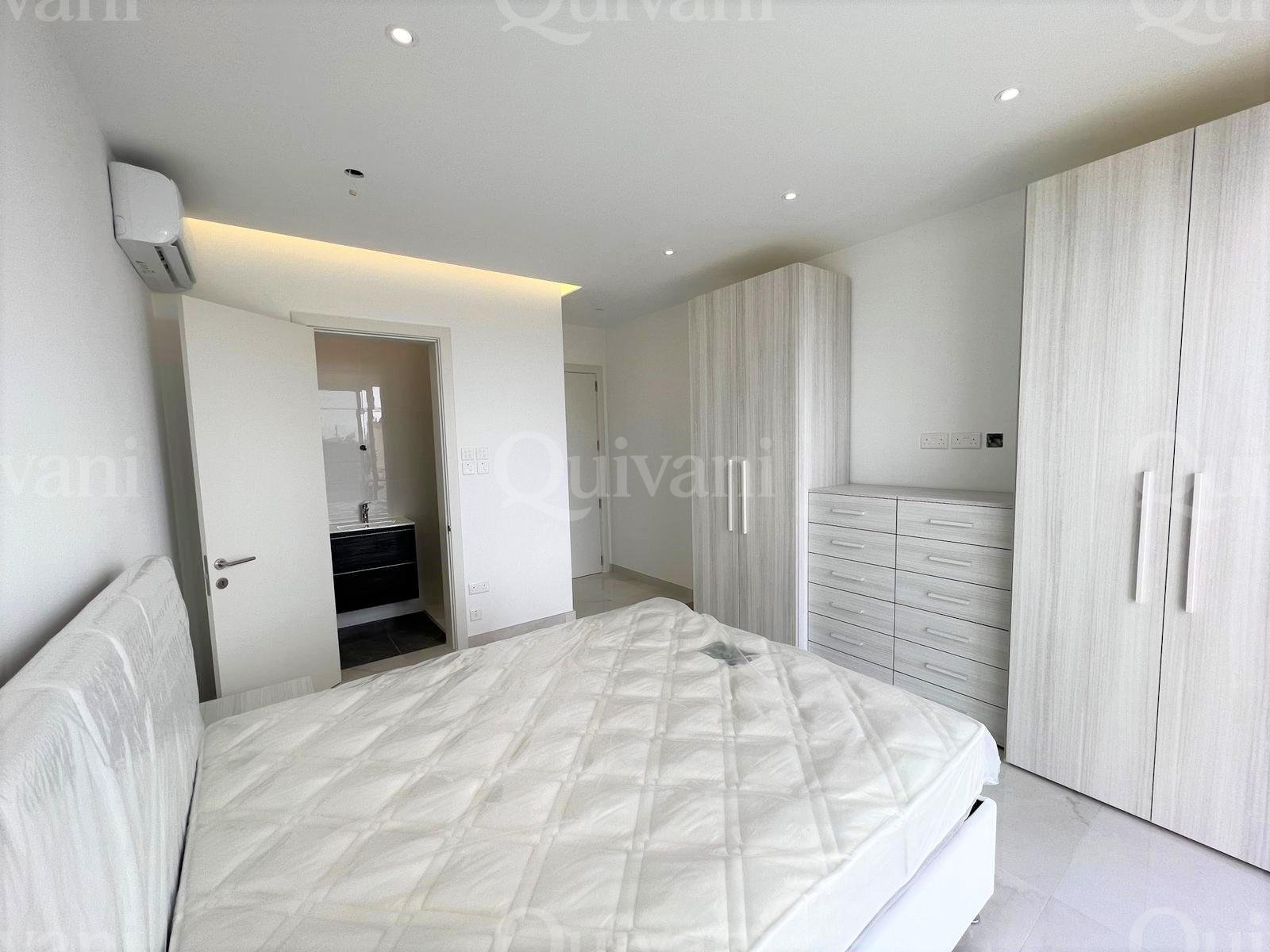 Lija, Furnished Penthouse