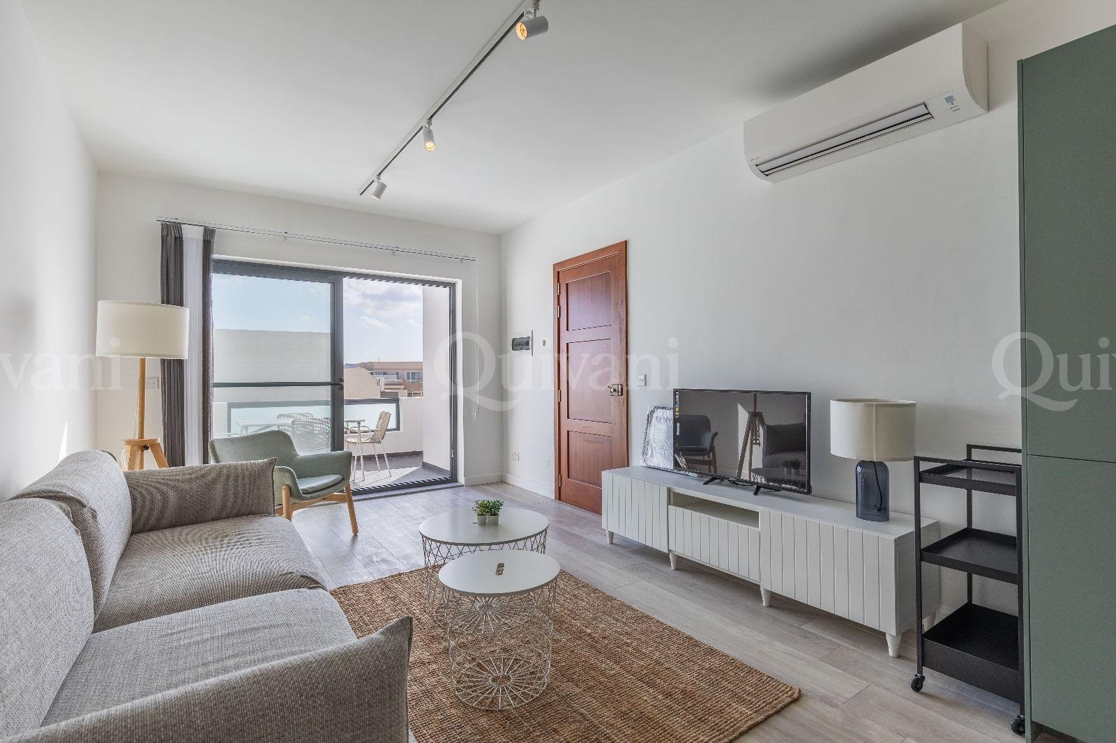 Gzira, Furnished Penthouse
