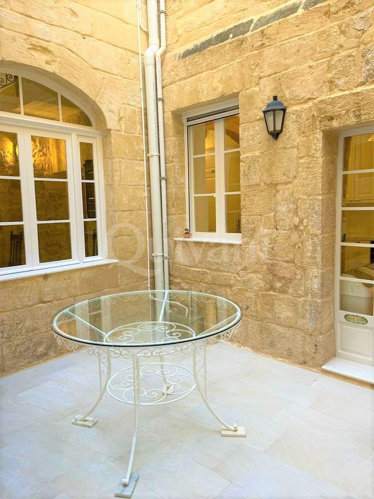 Mdina, Furnished House of Character
