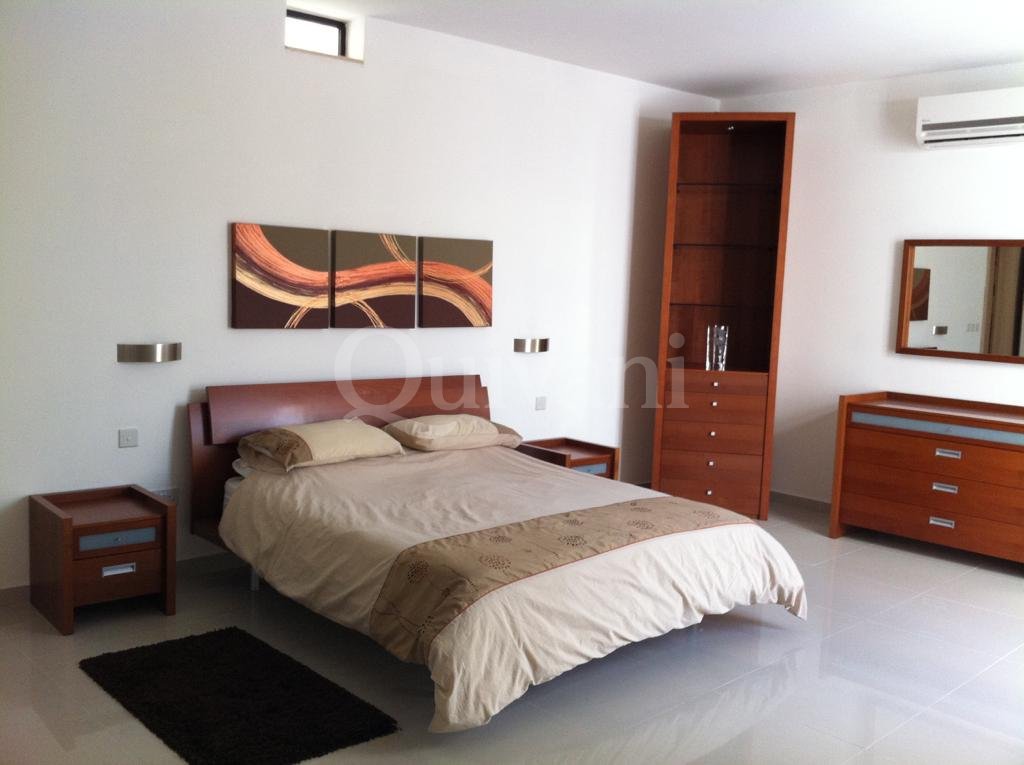 Pieta, Furnished Penthouse