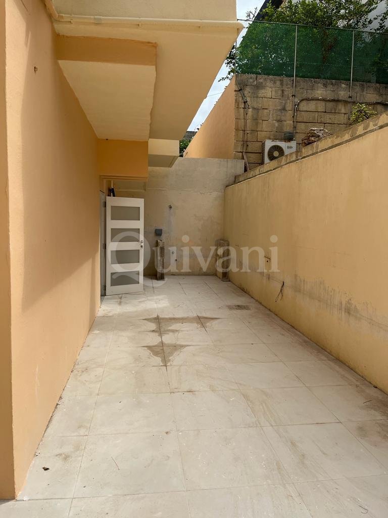 Ta'' Xbiex, Furnished Apartment