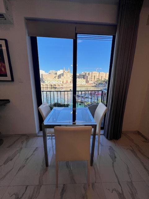 St Julians, Furnished Apartment