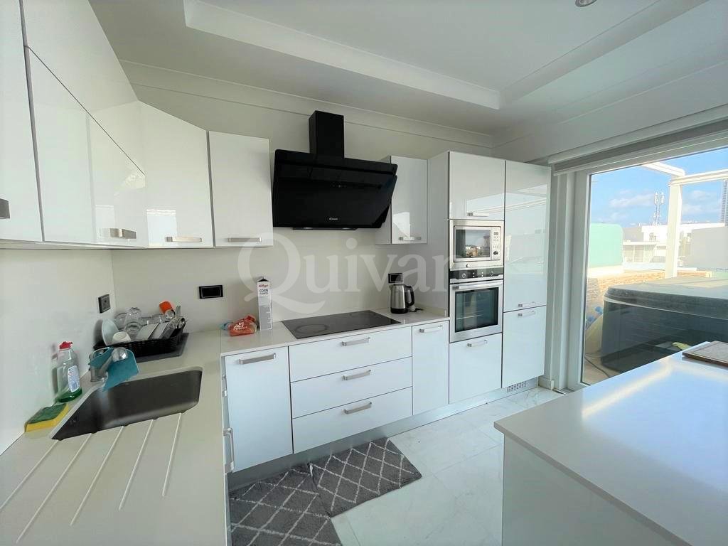 Swieqi, Furnished Penthouse