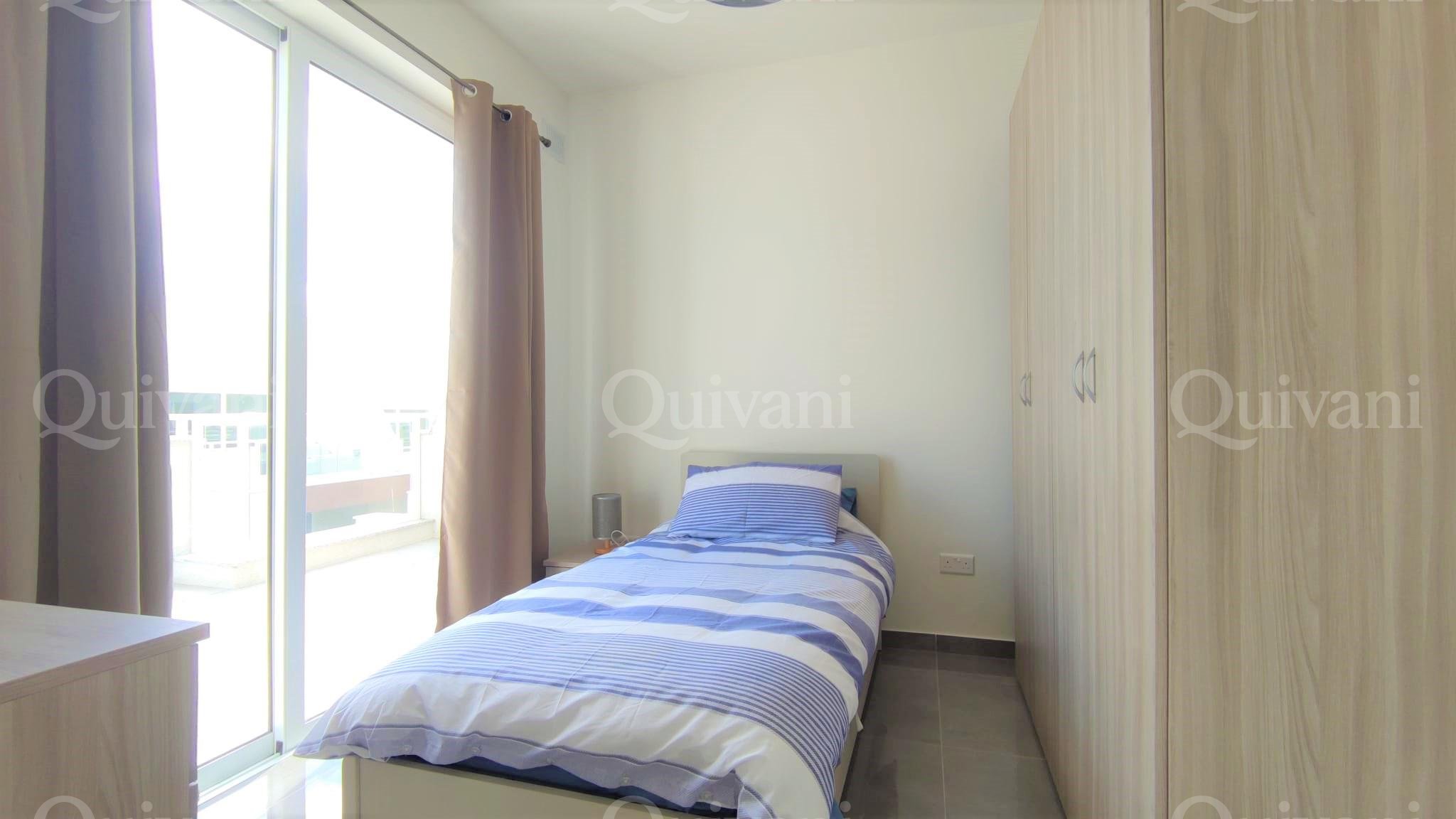 Luqa, Furnished Penthouse