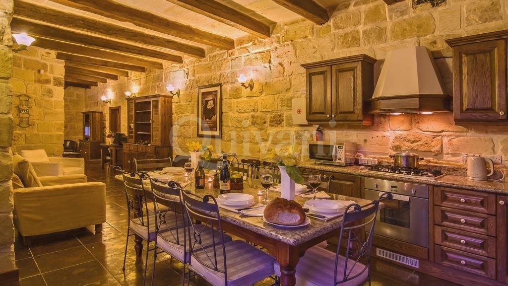 Zejtun, Furnished Farmhouse