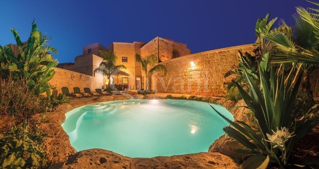 Zejtun, Furnished Farmhouse