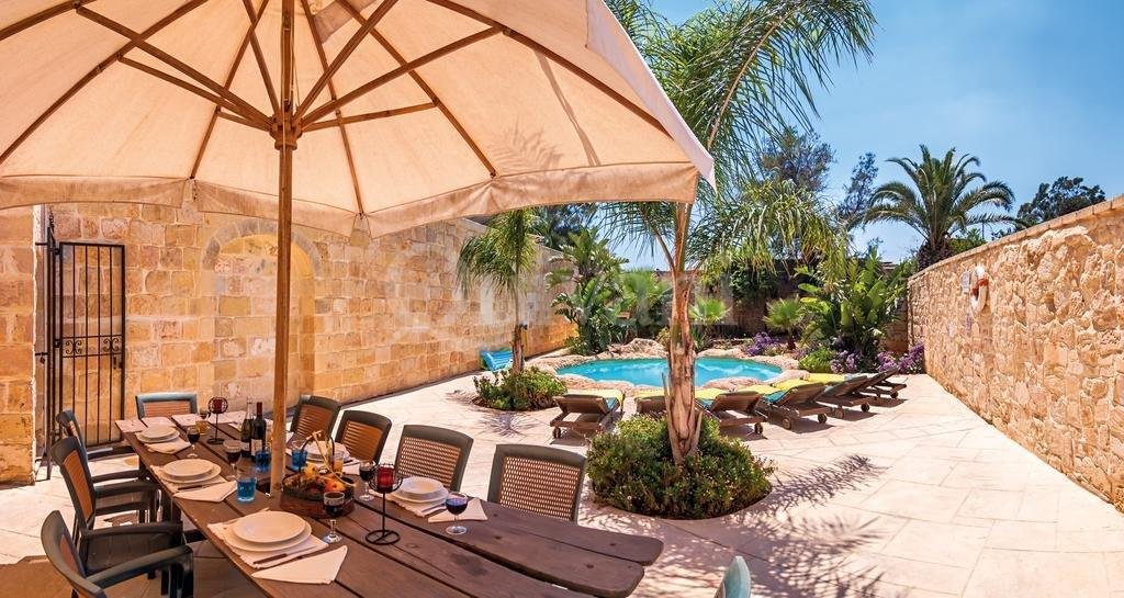 Zejtun, Furnished Farmhouse