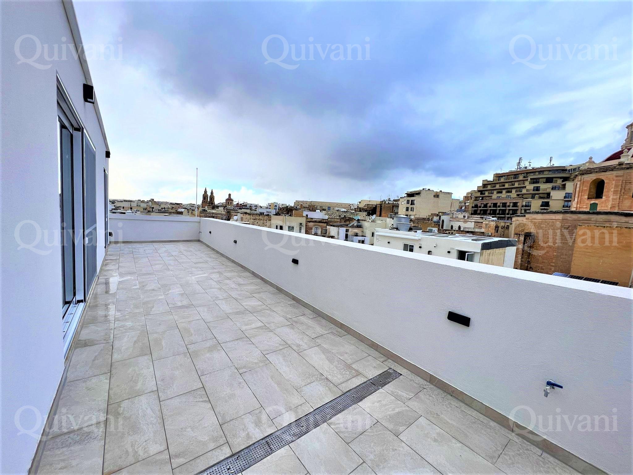 Sliema, Furnished Penthouse