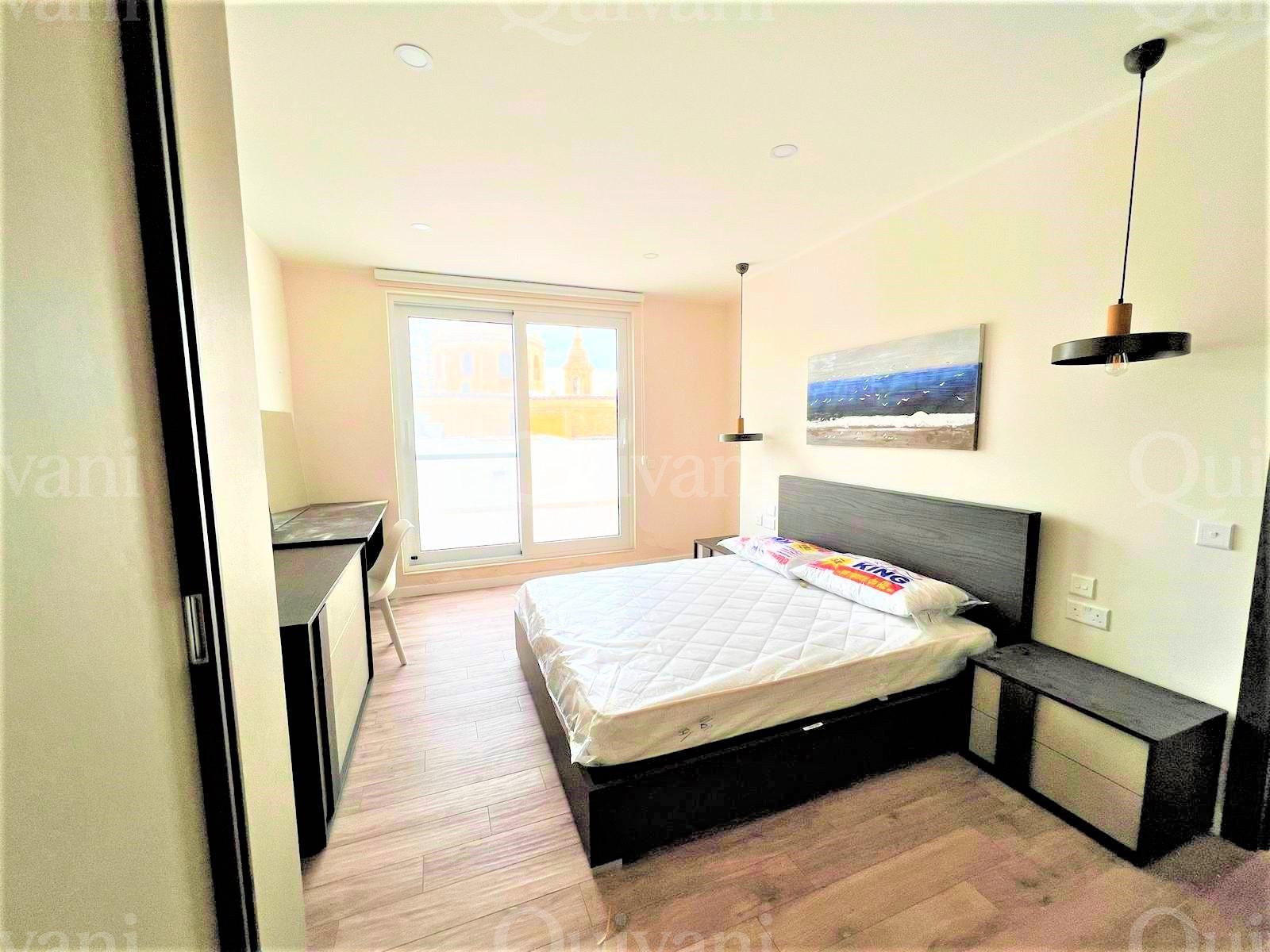 Sliema, Furnished Penthouse