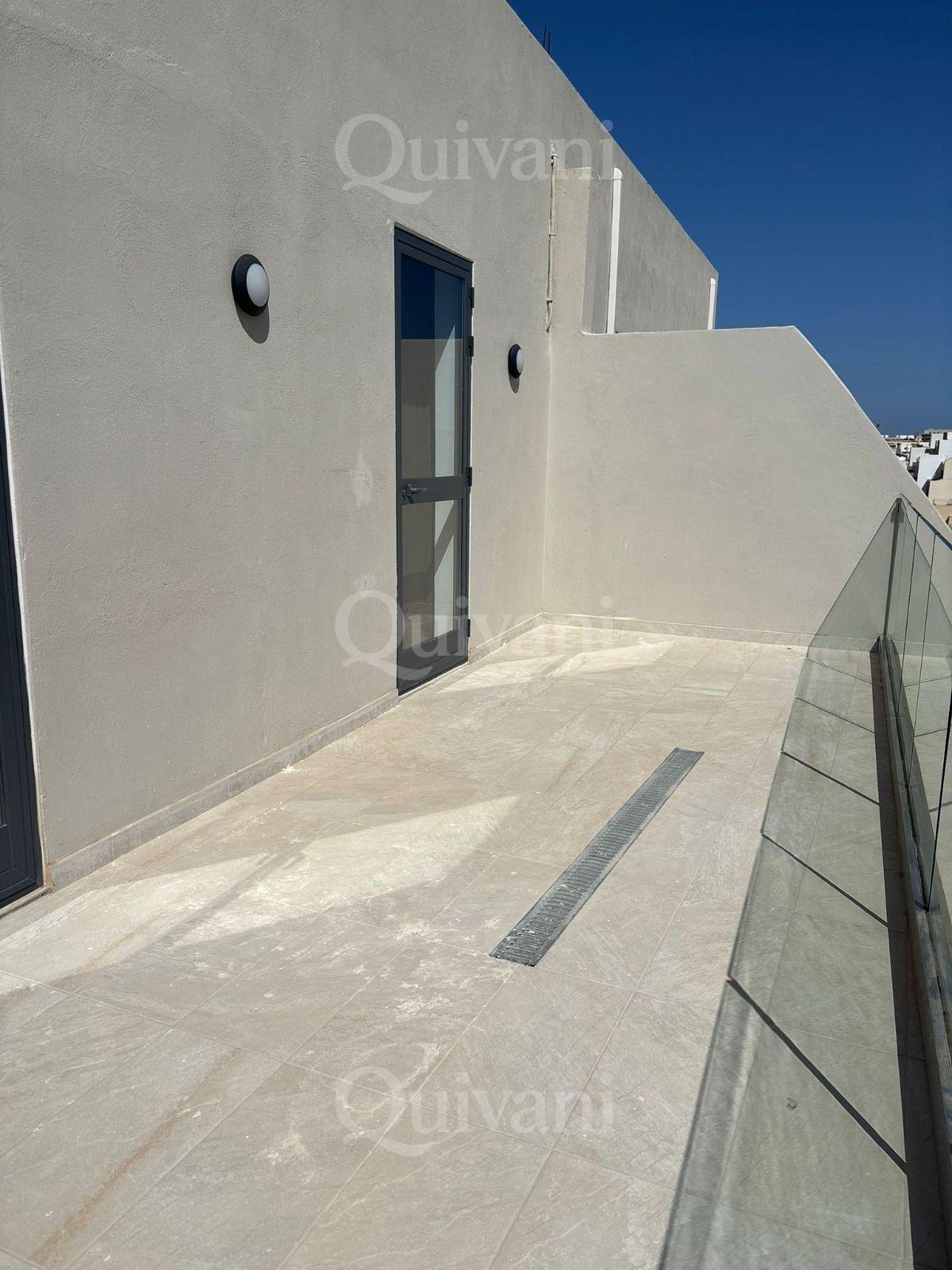 St Pauls Bay, Finished Penthouse