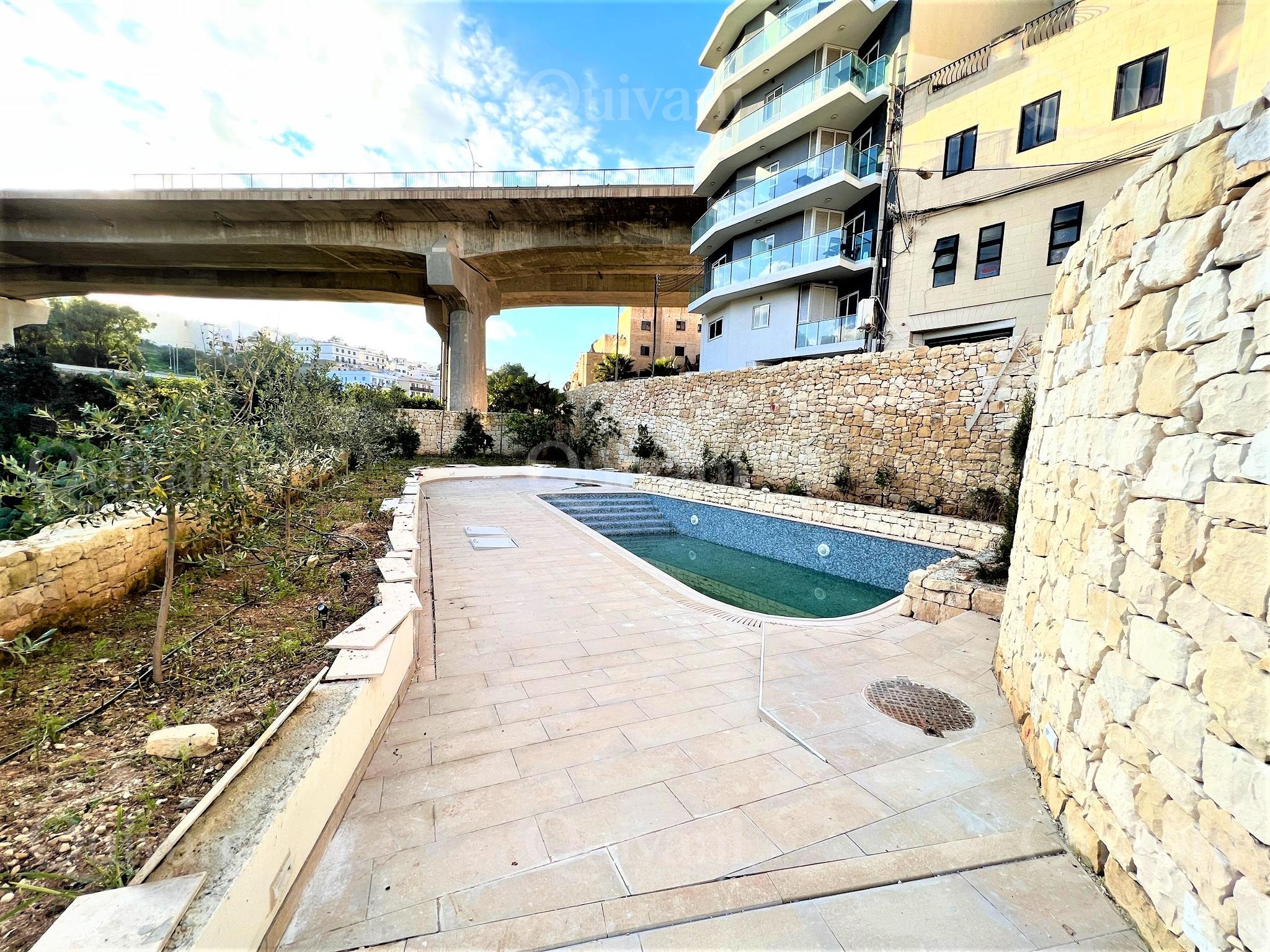 St Julians, Furnished Apartment