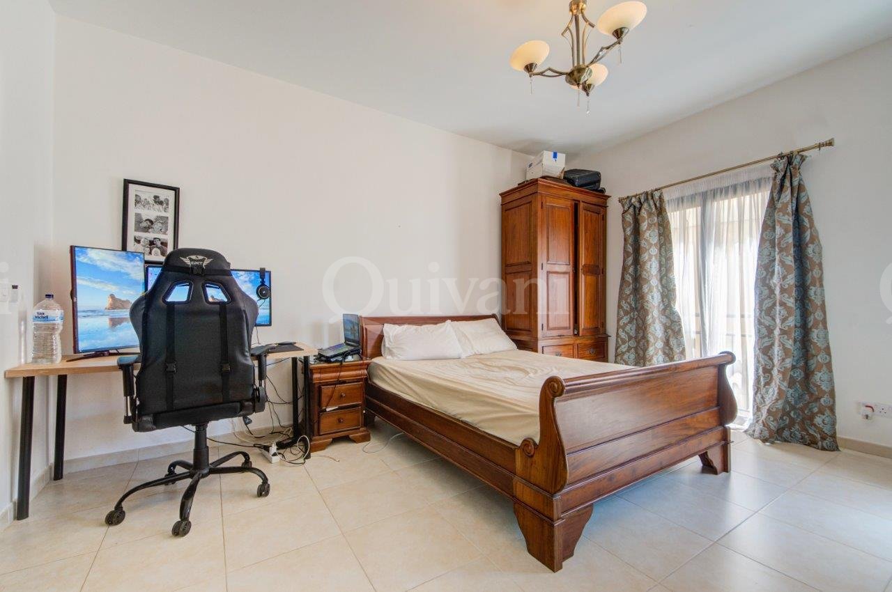 Pendergardens, Furnished Apartment