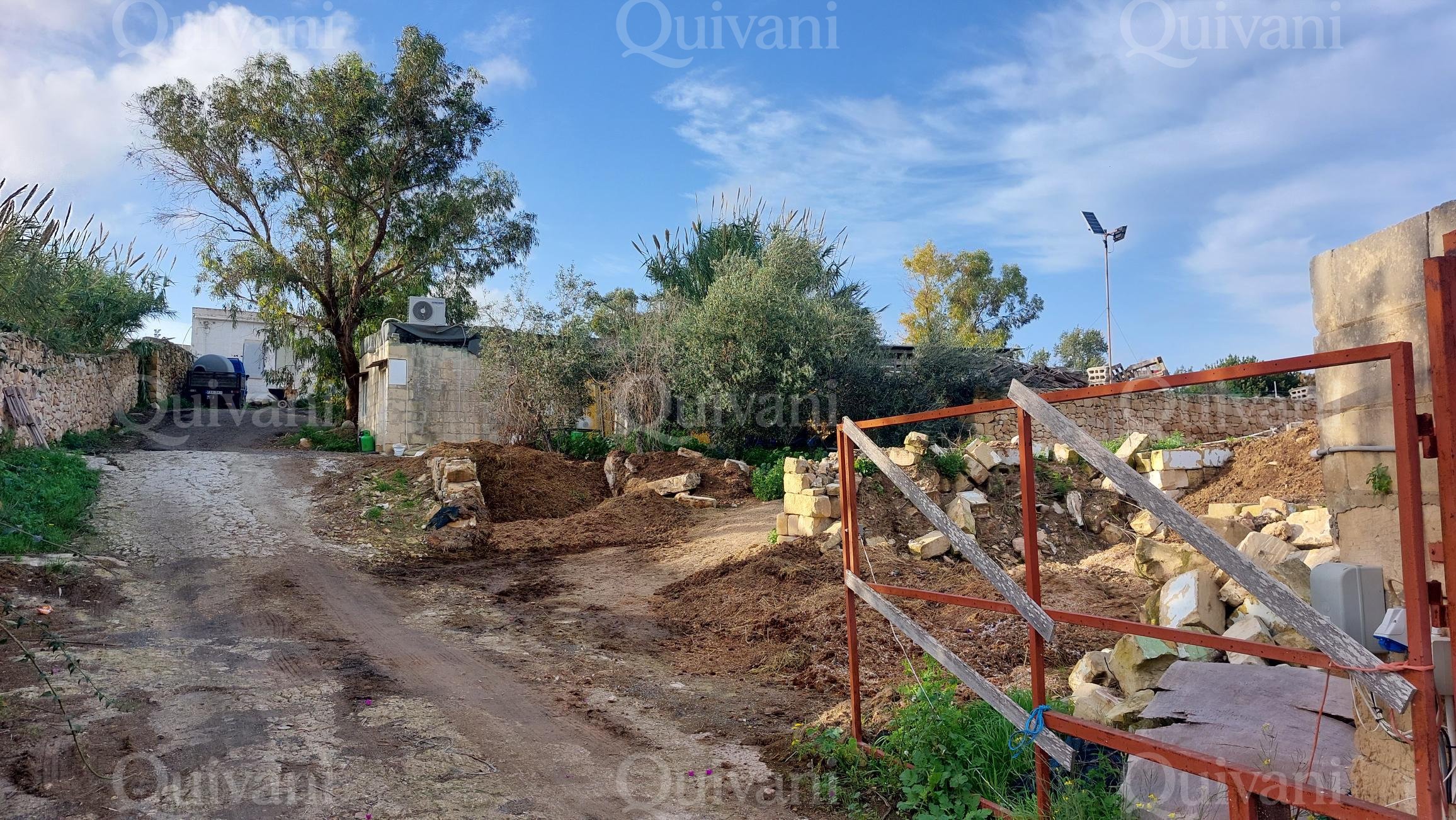 Qormi, Unconverted House of Character
