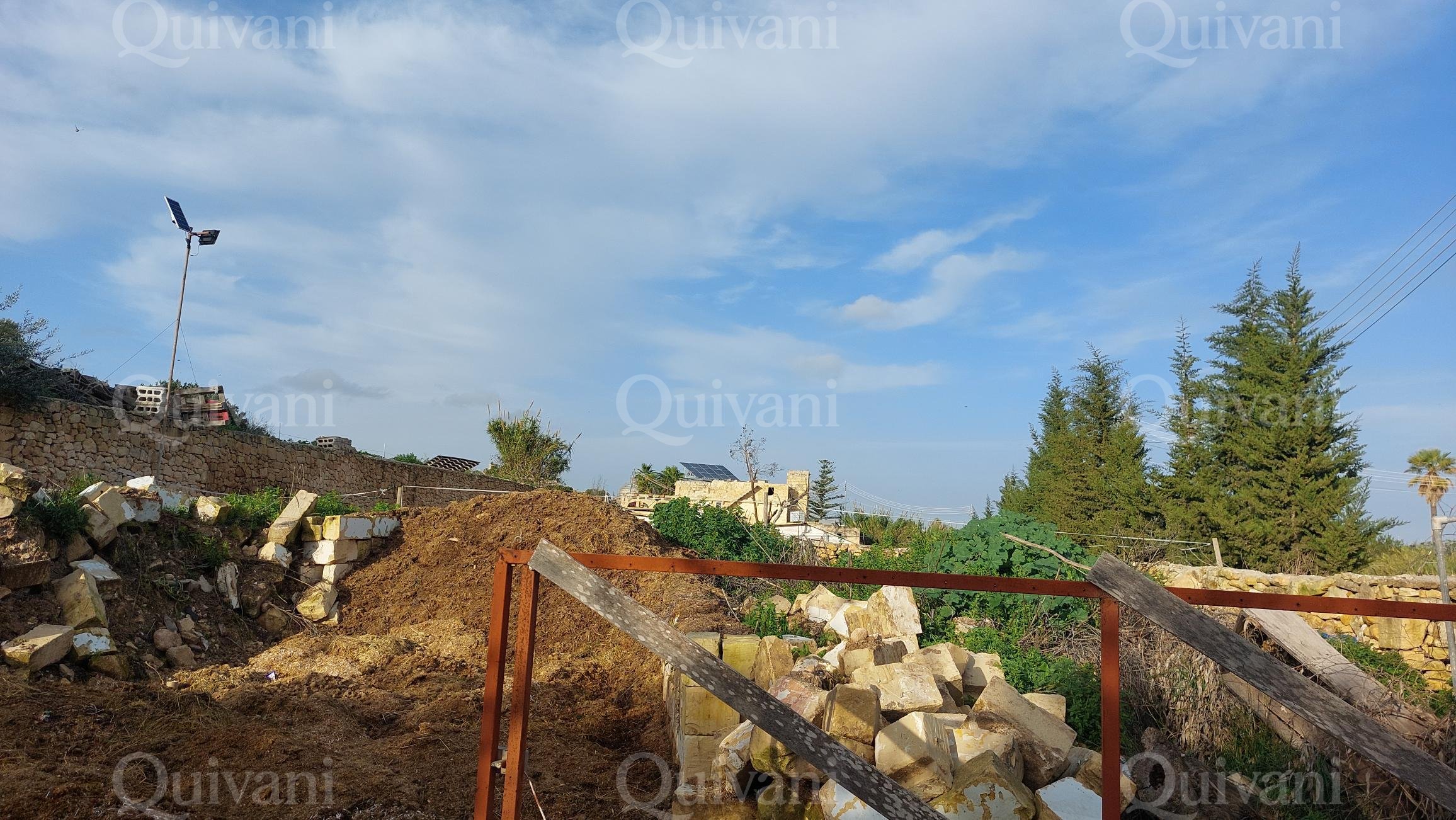 Qormi, Unconverted House of Character