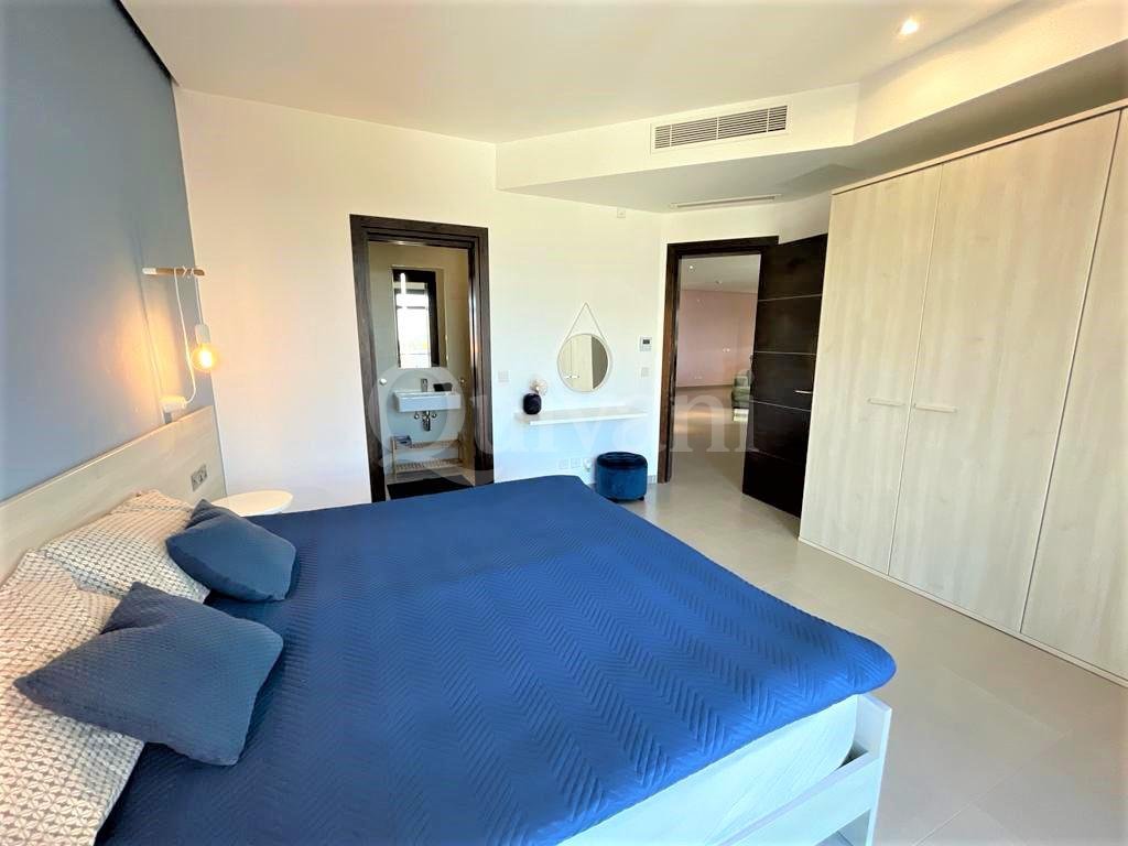Pendergardens, Furnished Apartment