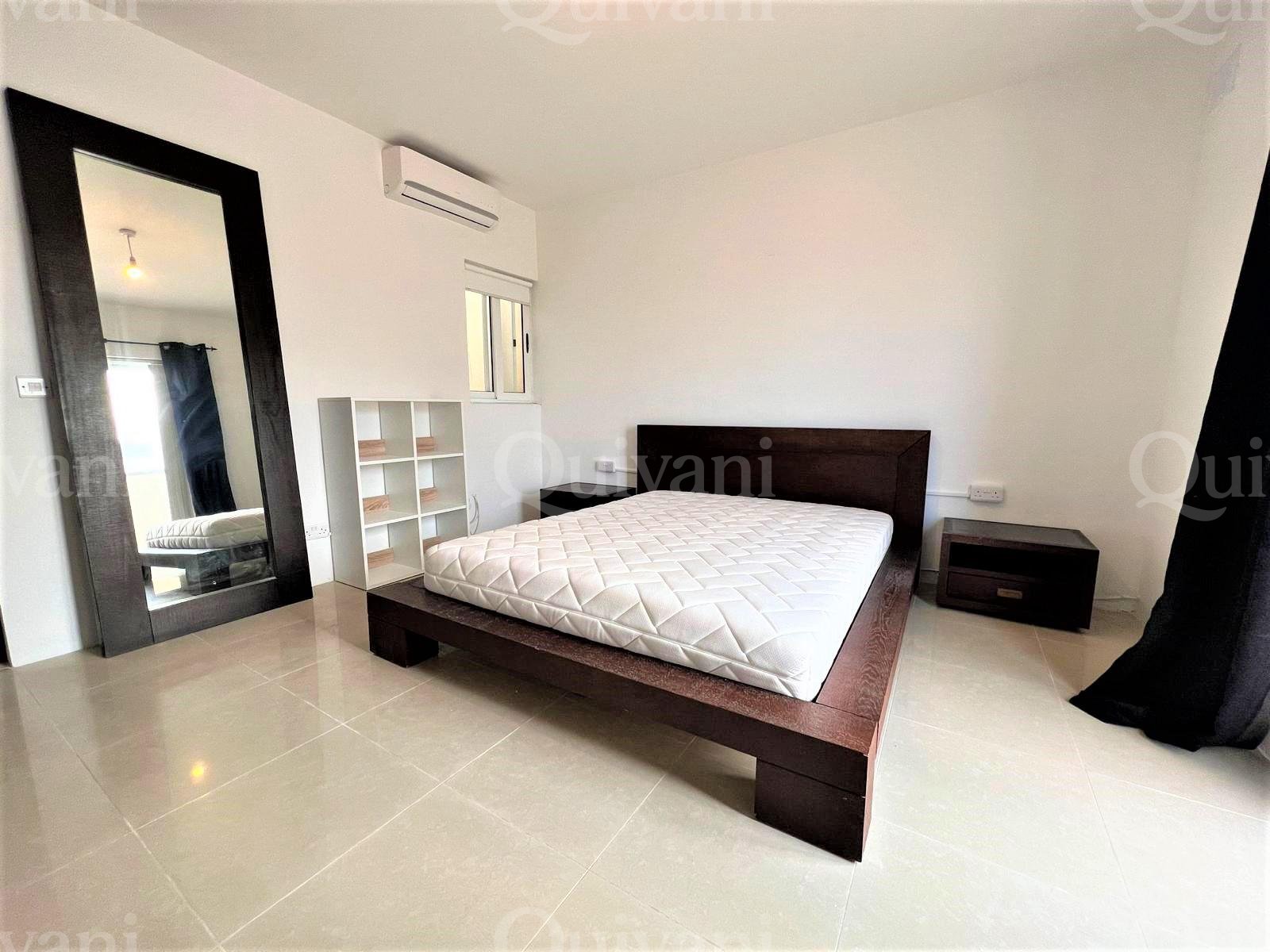 Santa Venera, Furnished Penthouse