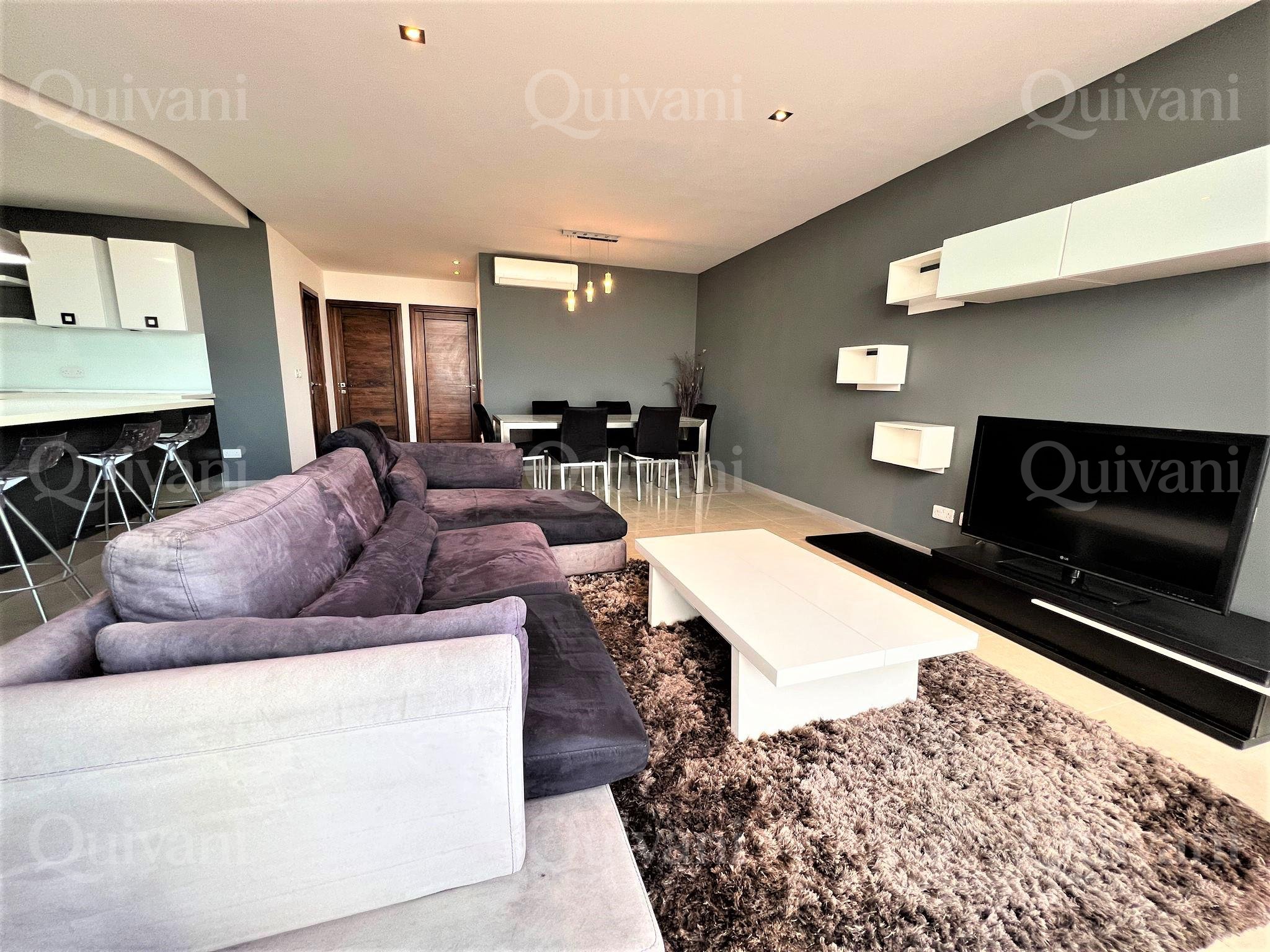 Santa Venera, Furnished Penthouse
