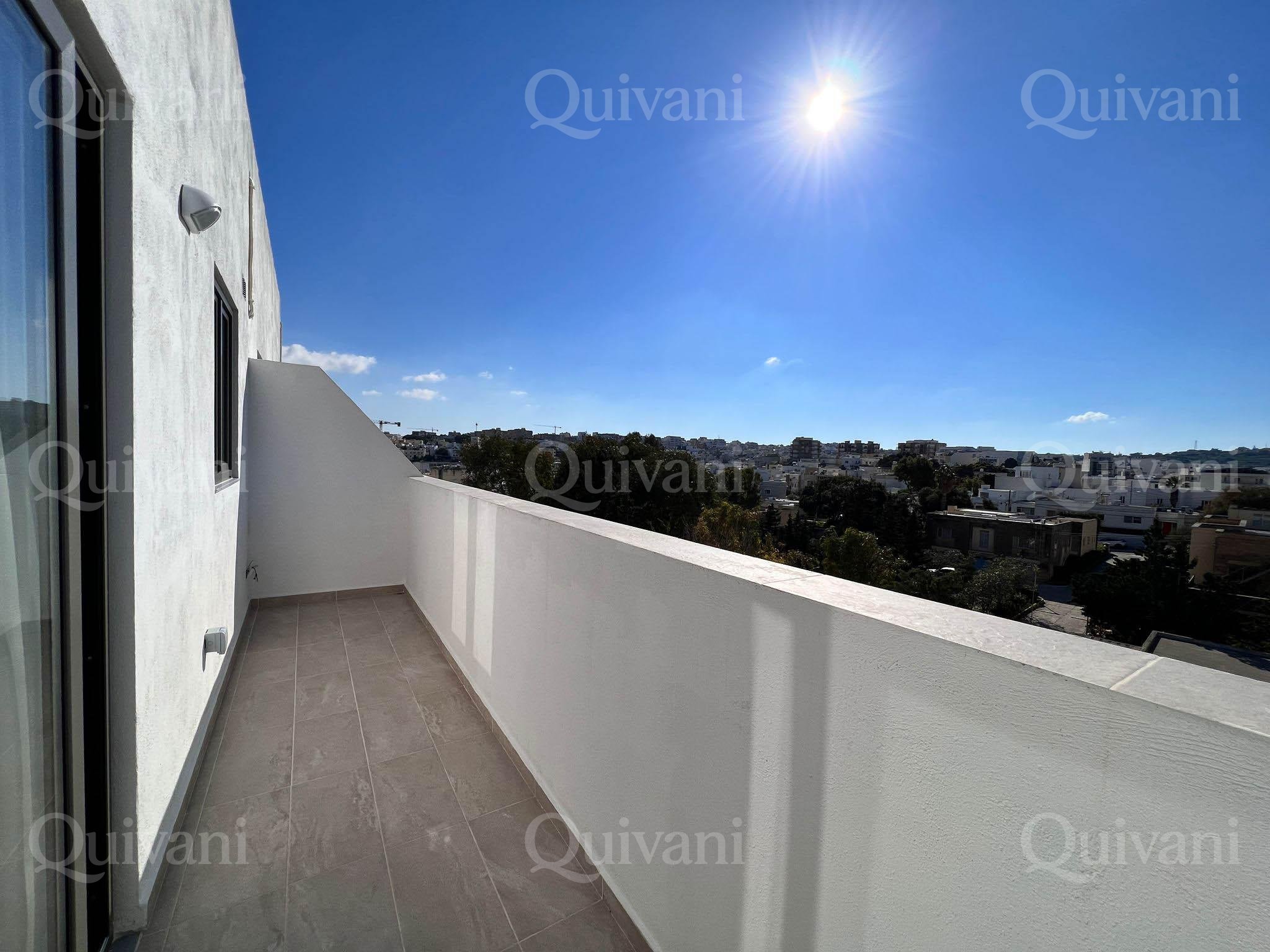 St Julians, Furnished Penthouse