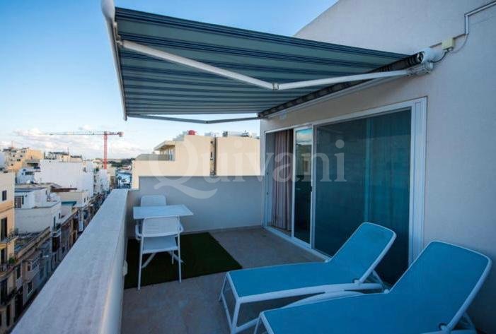 Gzira, Furnished Penthouse