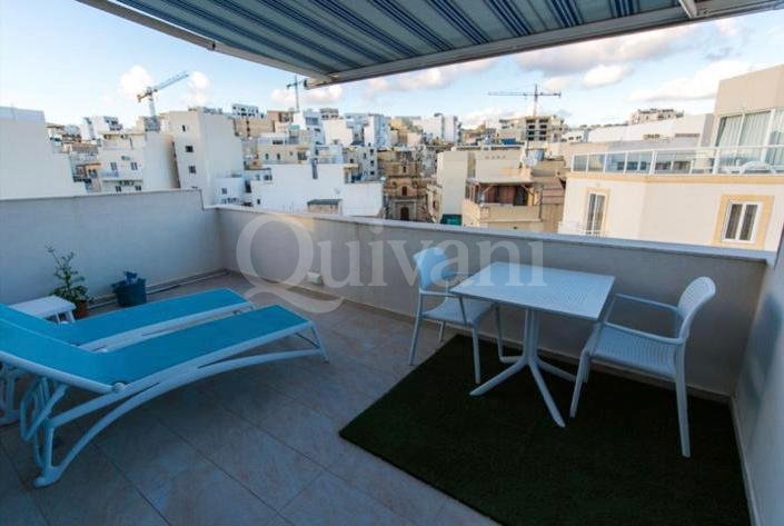Gzira, Furnished Penthouse