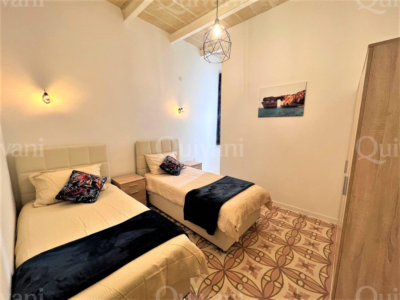 Santa Venera, Furnished Apartment