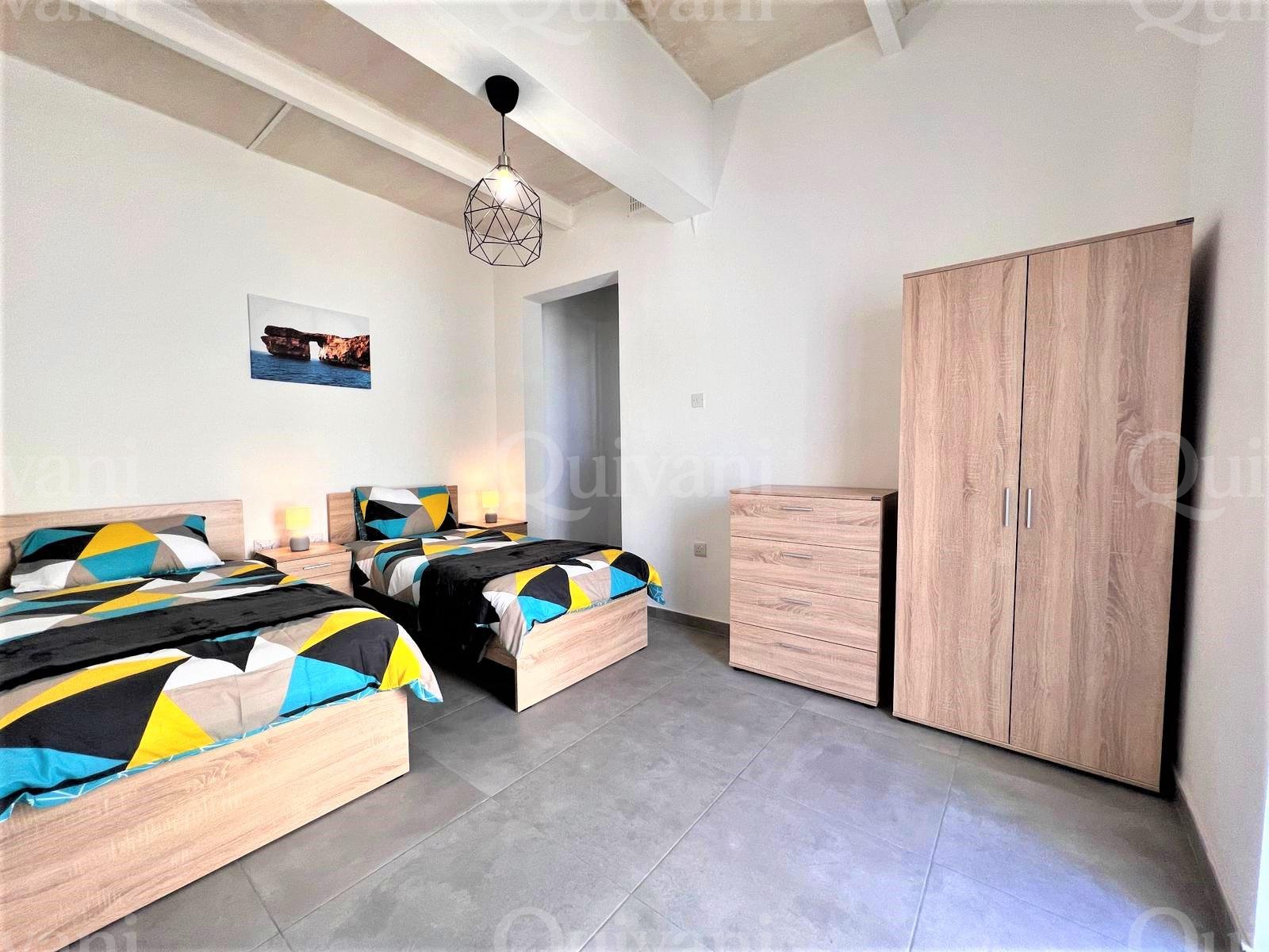 Santa Venera, Furnished Apartment