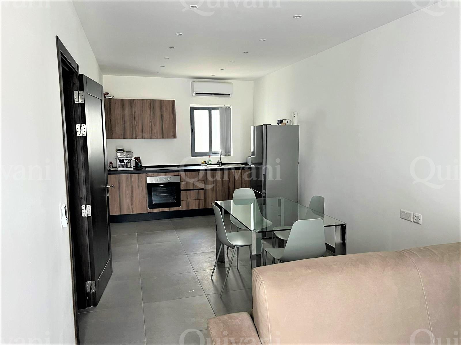 Ta'' Xbiex, Furnished Apartment