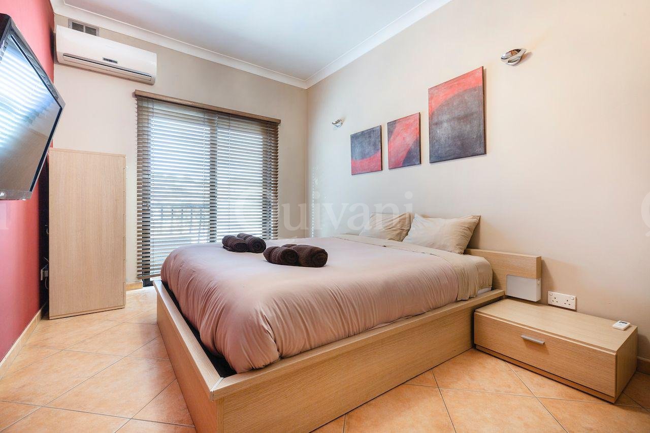 Iklin, Furnished Maisonette