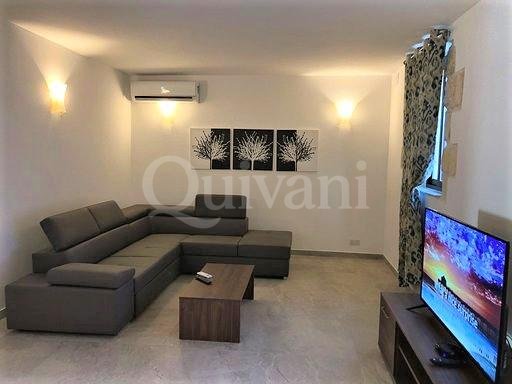 Zejtun, Furnished Villa