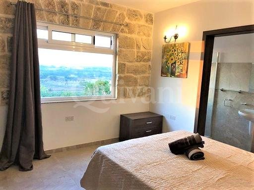 Zejtun, Furnished Villa