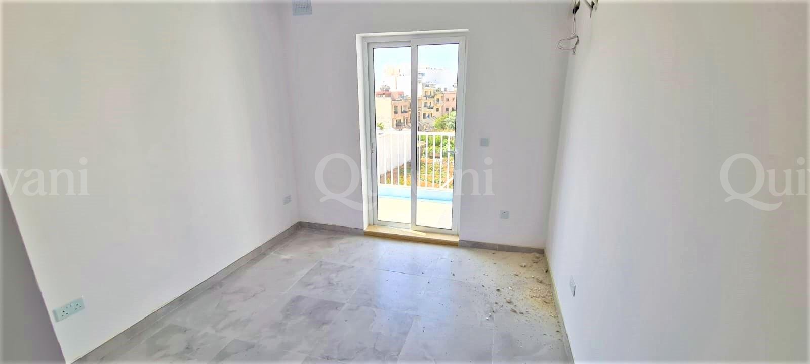 Swieqi, Furnished Apartment