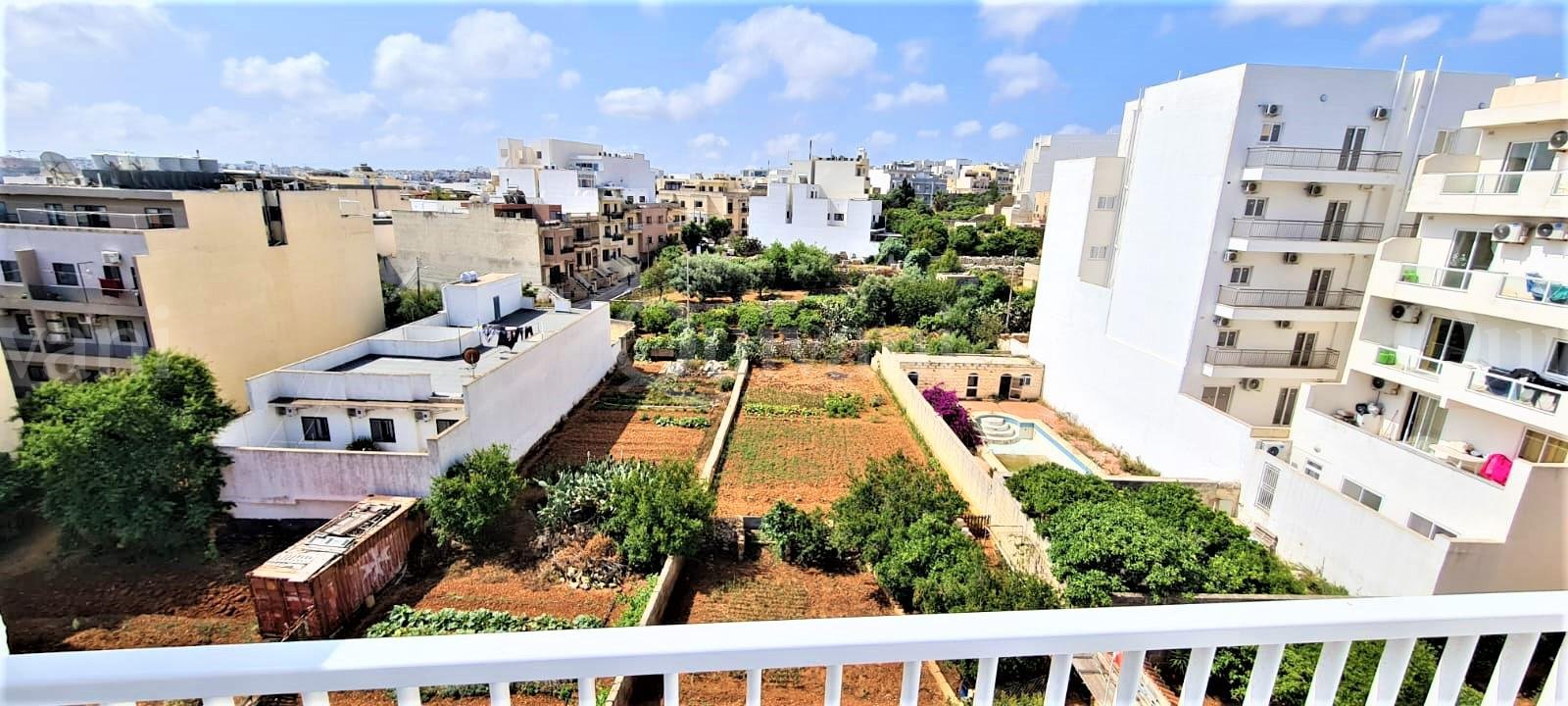 Swieqi, Furnished Penthouse