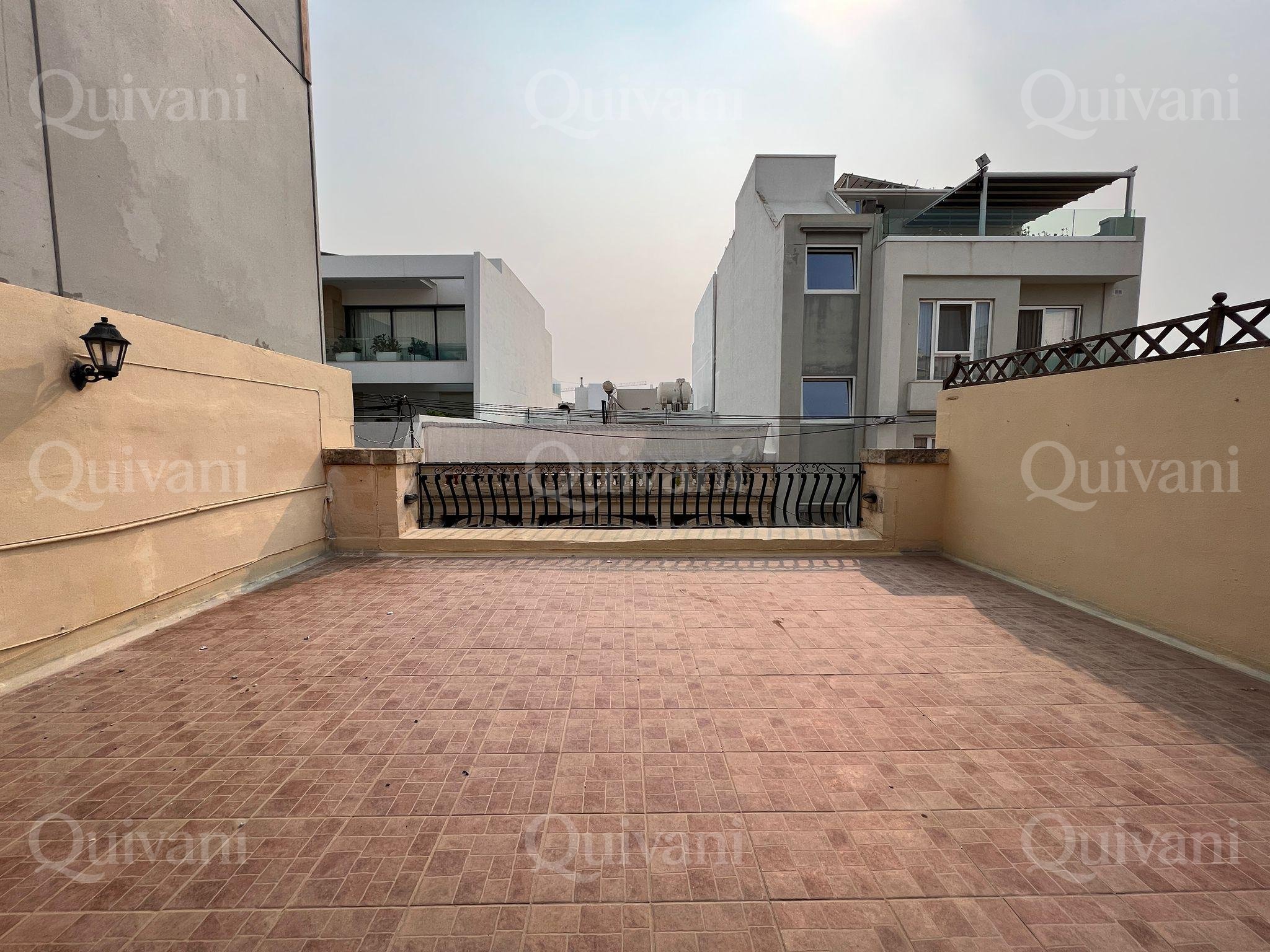 Mgarr, Furnished Townhouse