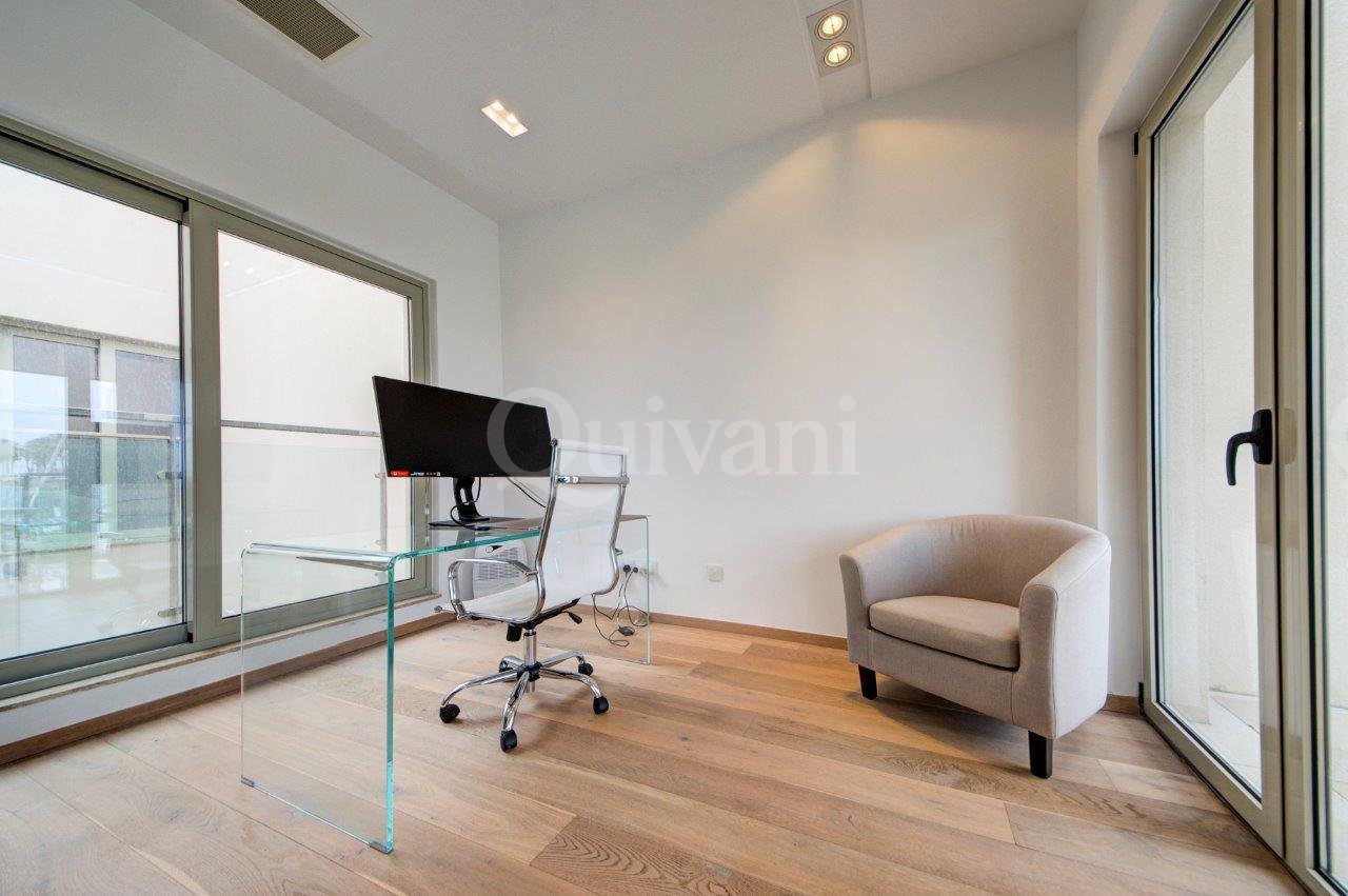 Portomaso Laguna, Furnished Apartment