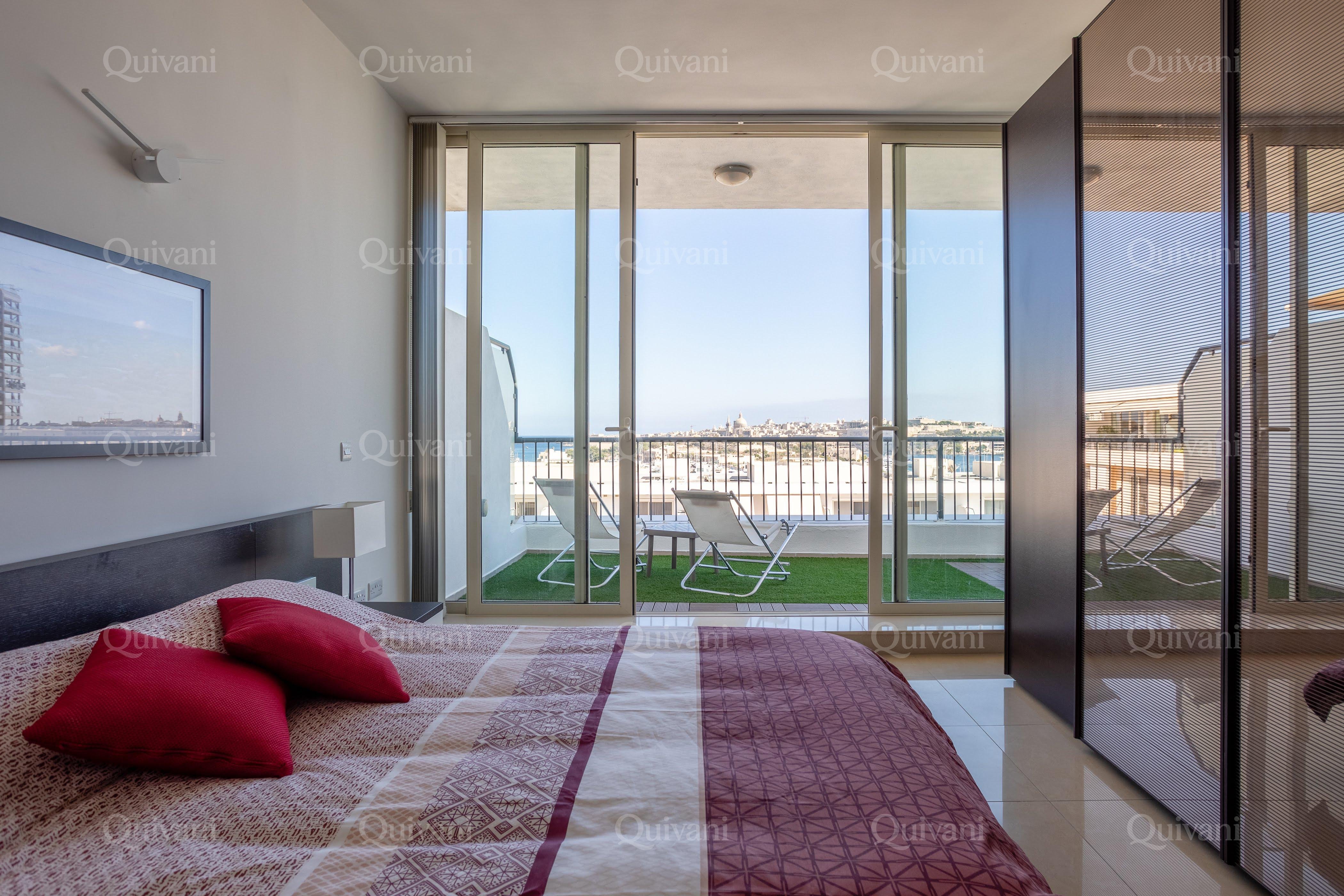 Gzira, Furnished Penthouse